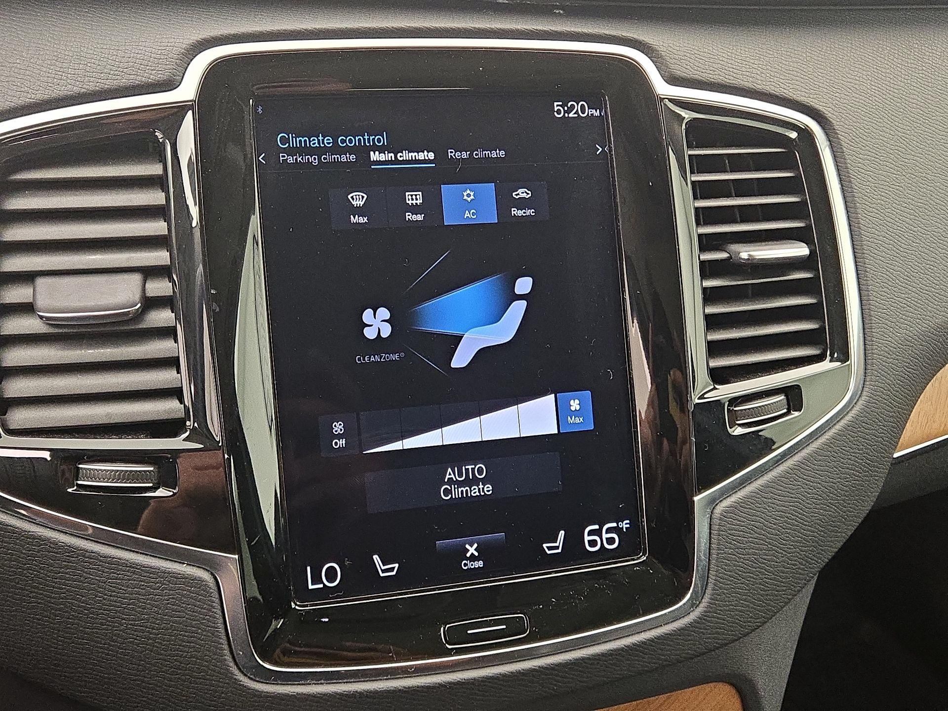 Thumbnail: 2021 Volvo XC90 - 17