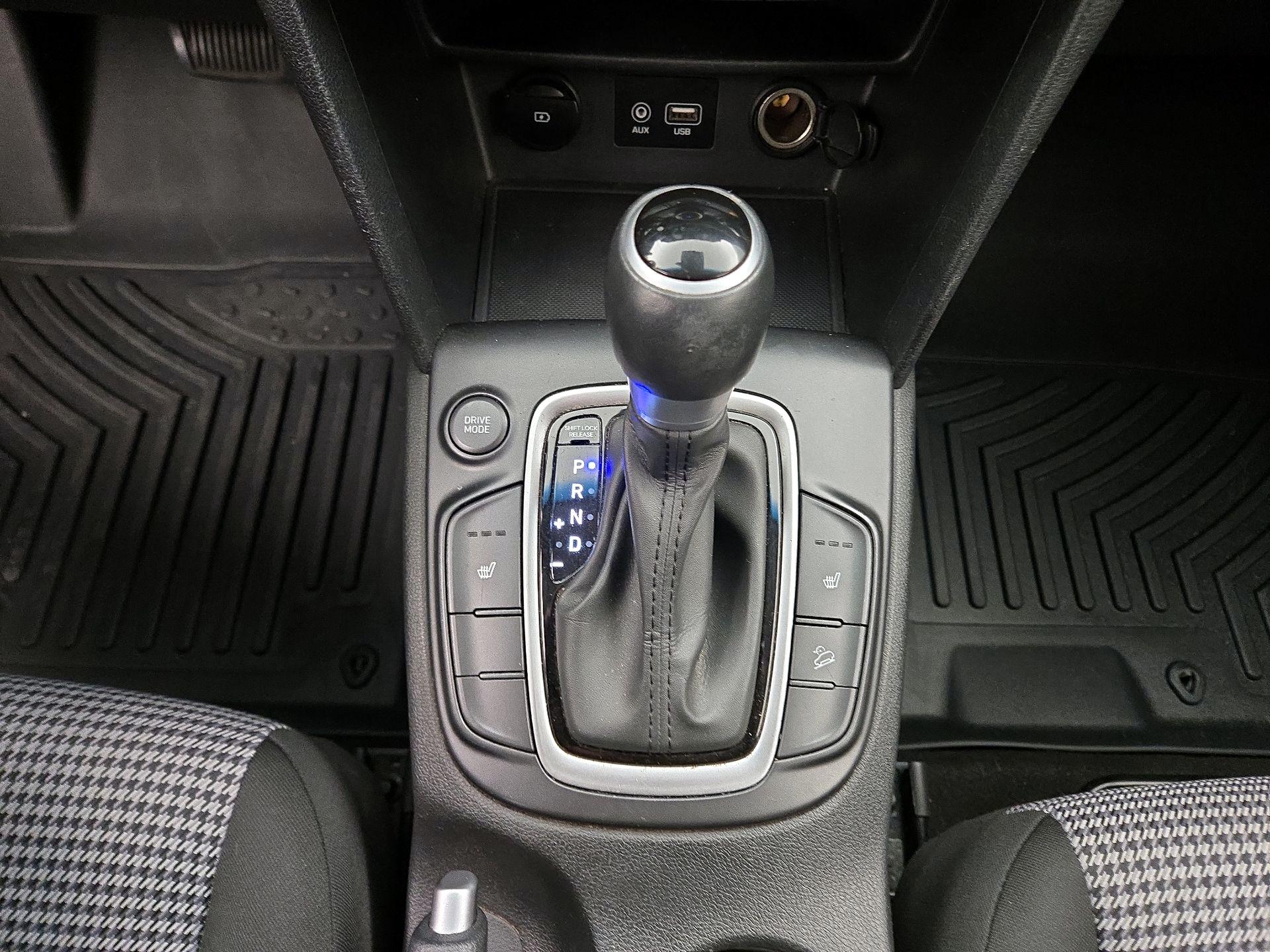 Thumbnail: 2021 Hyundai Kona - 17