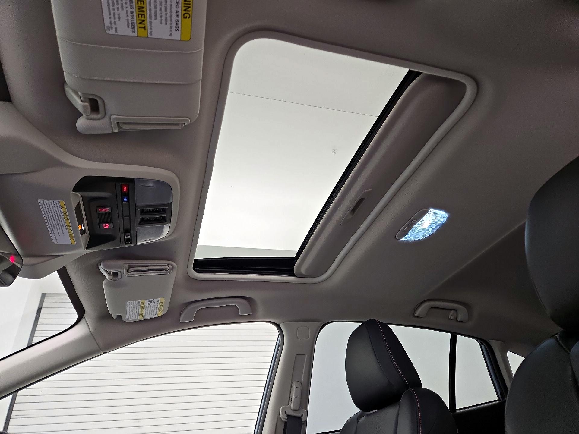 Thumbnail: 2022 Subaru Crosstrek - 20