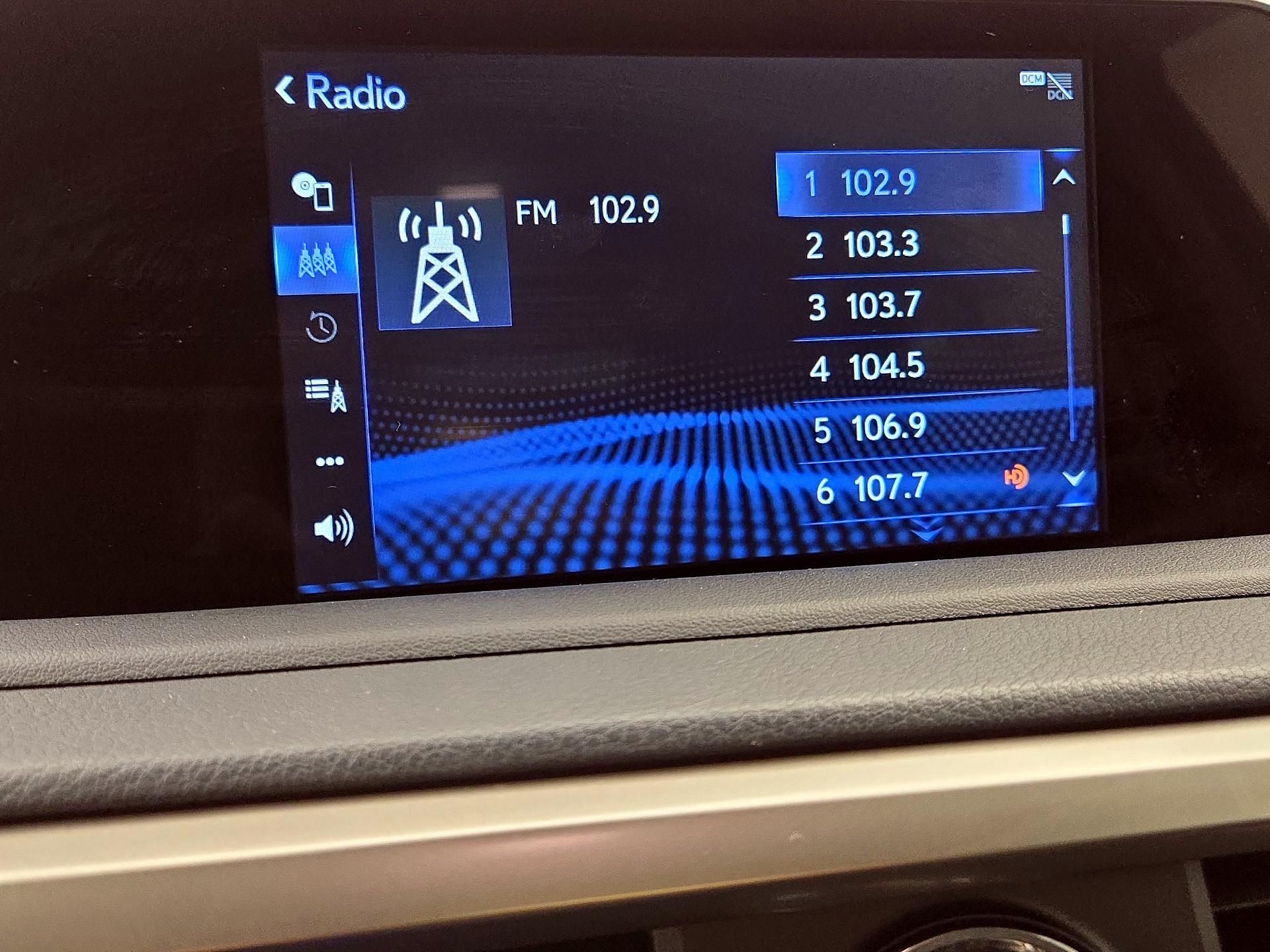 Thumbnail: 2021 Lexus RX - 15