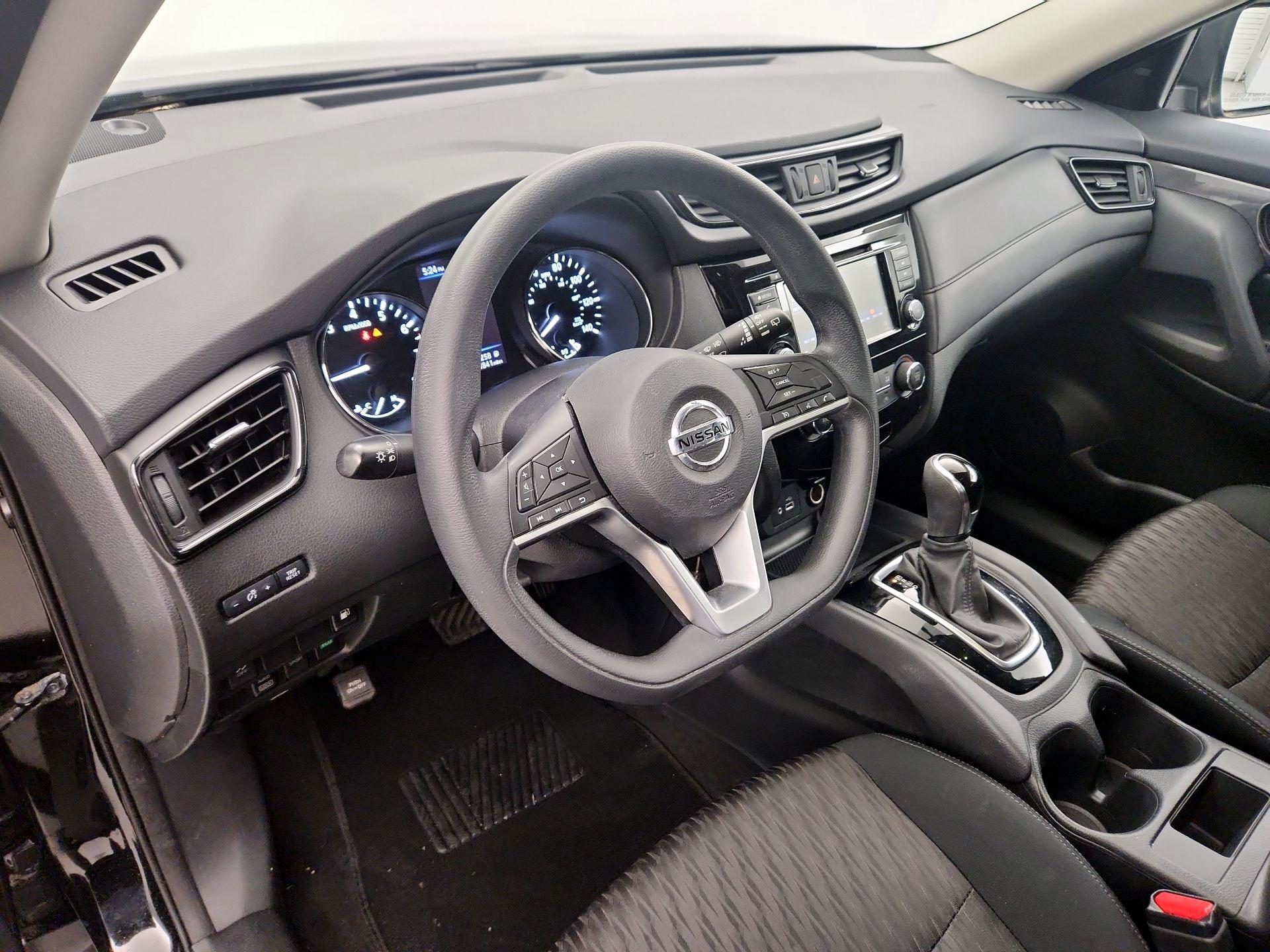 Thumbnail: 2018 Nissan Rogue - 9