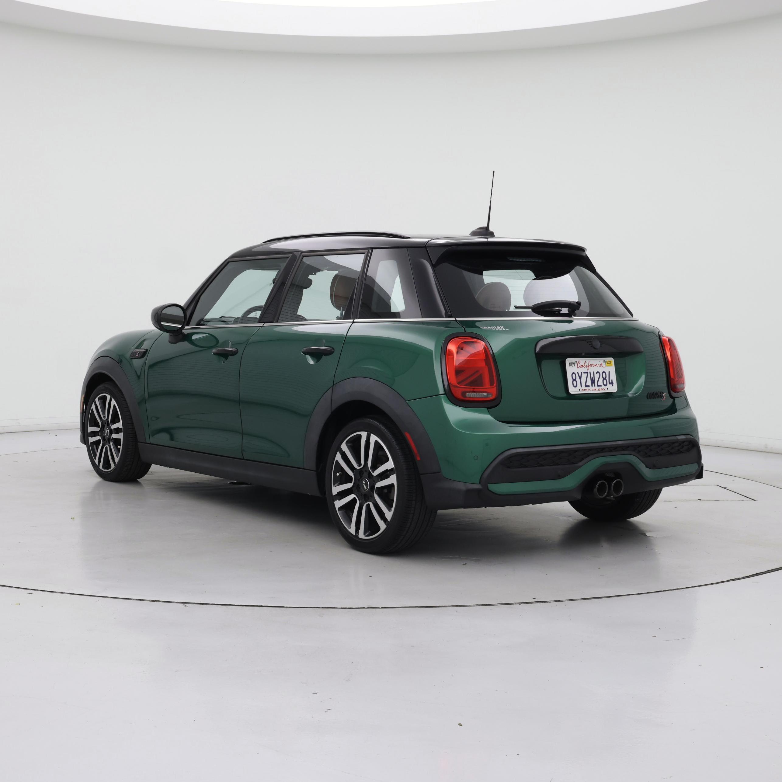 Thumbnail: 2022 MINI Cooper Hardtop - 2