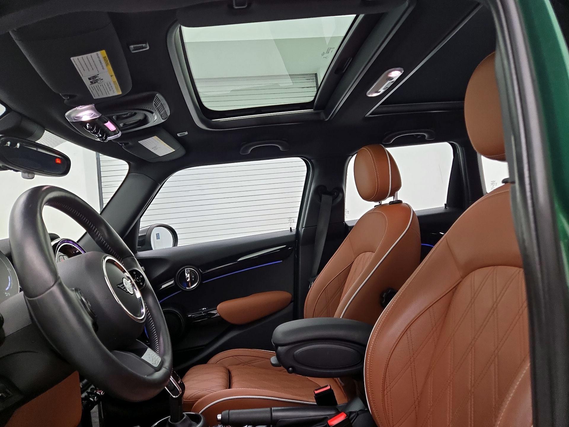 Thumbnail: 2022 MINI Cooper Hardtop - 20