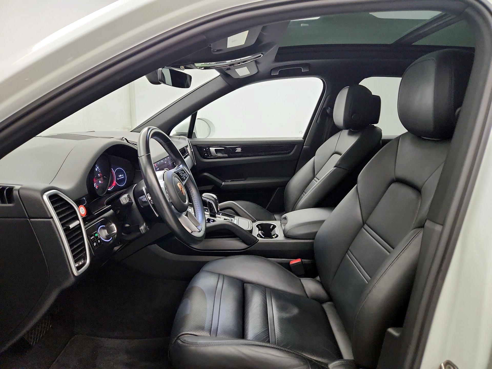 Thumbnail: 2019 Porsche Cayenne - 11