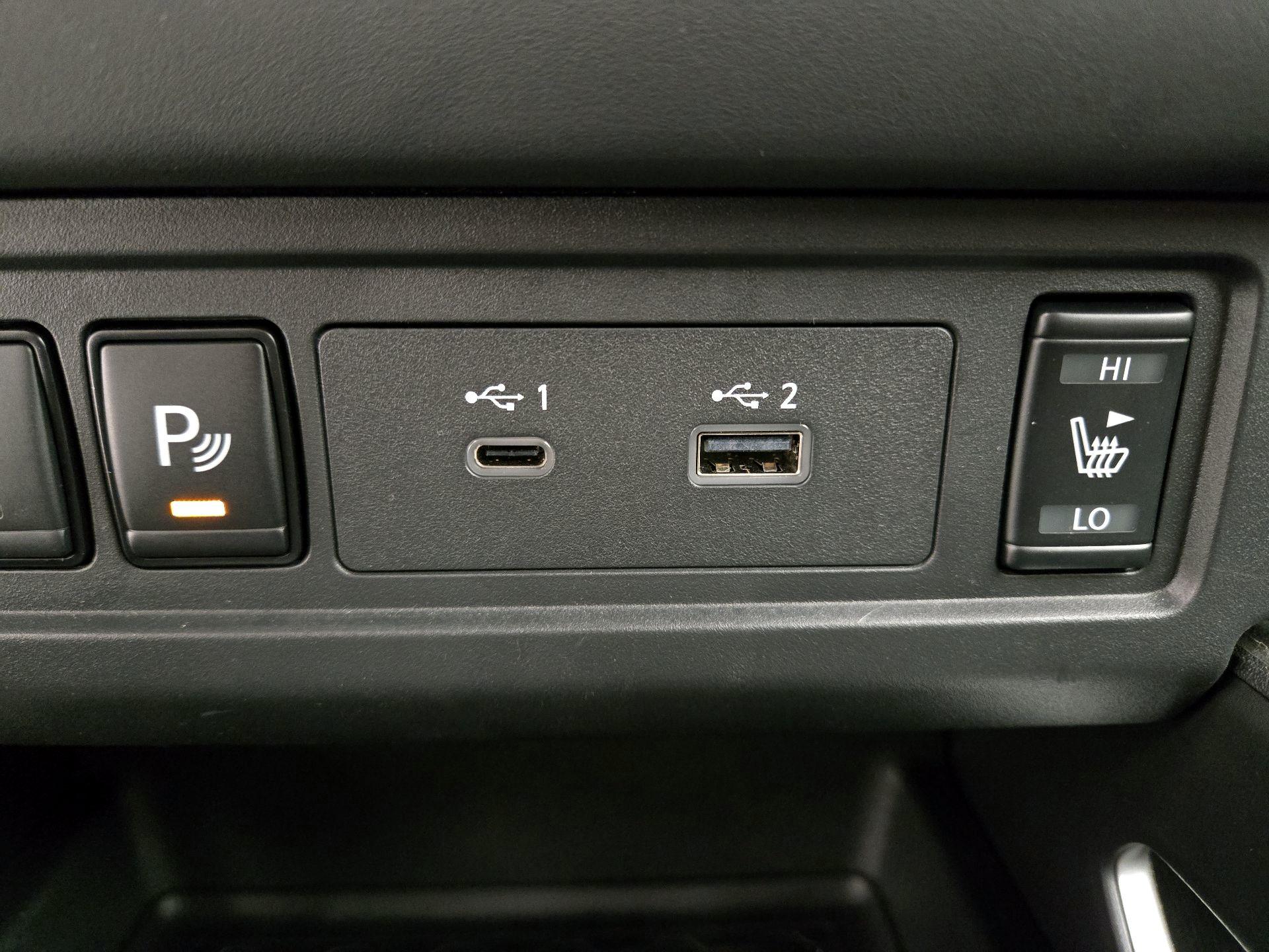 Thumbnail: 2024 Nissan Frontier - 18