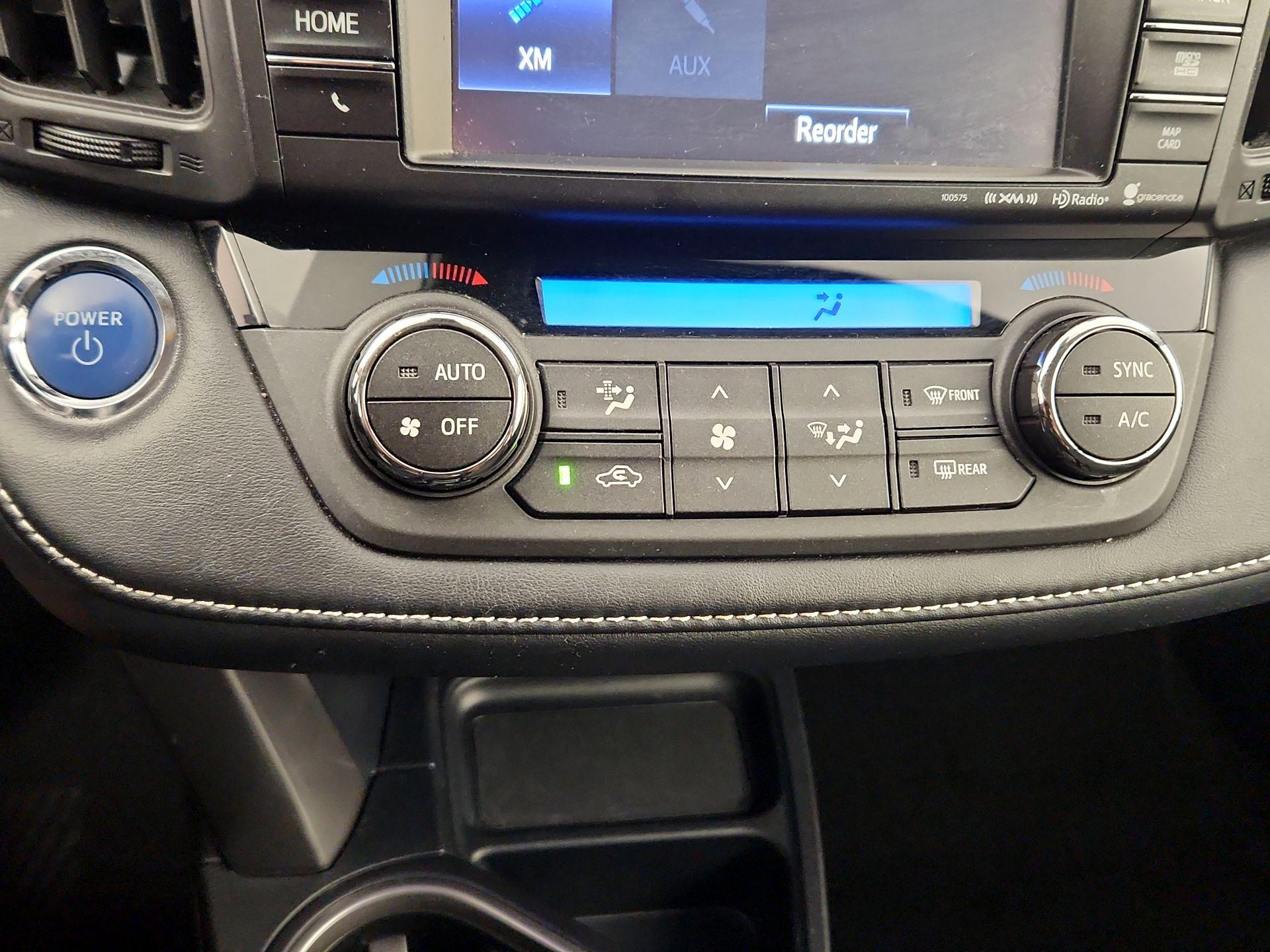 Thumbnail: 2017 Toyota RAV4 - 16