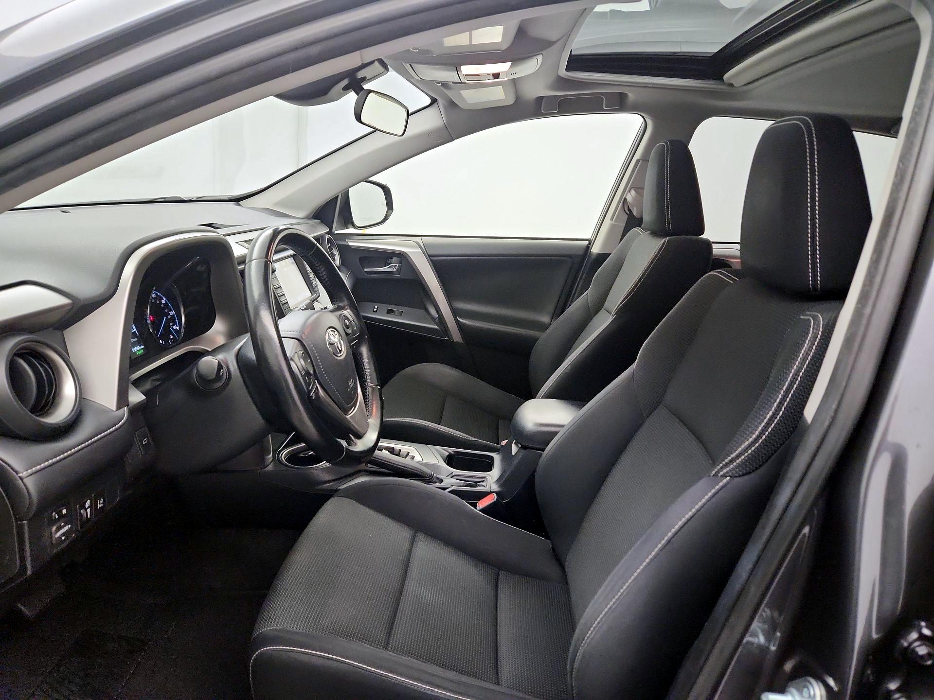 Thumbnail: 2017 Toyota RAV4 - 19