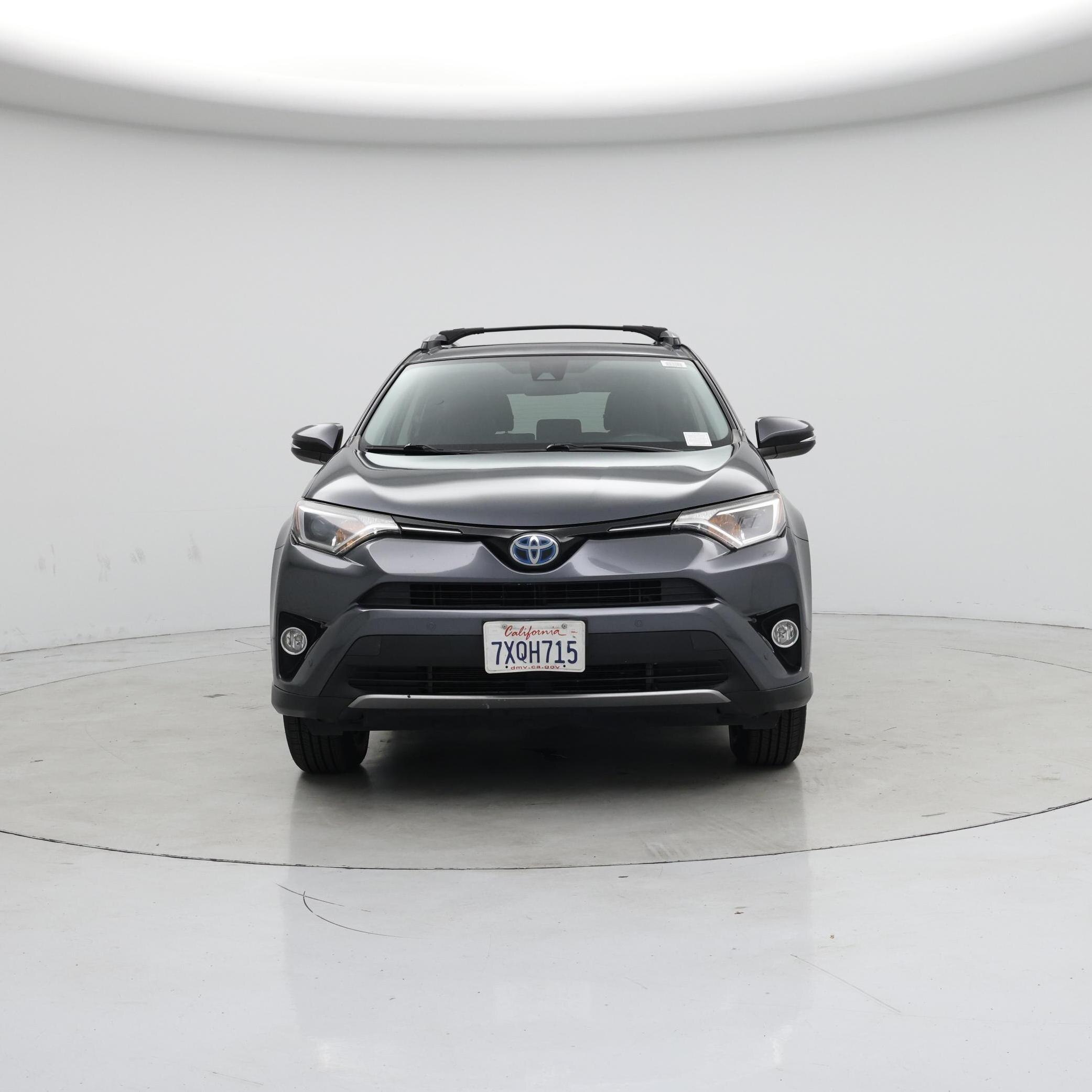 Thumbnail: 2017 Toyota RAV4 - 5
