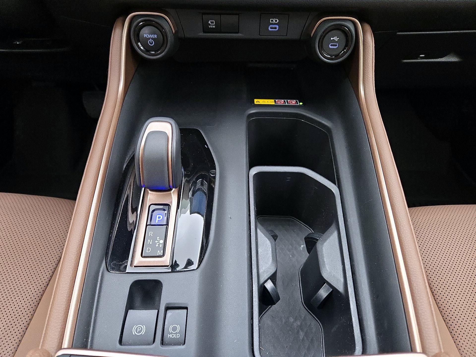 Thumbnail: 2024 Toyota Highlander - 18