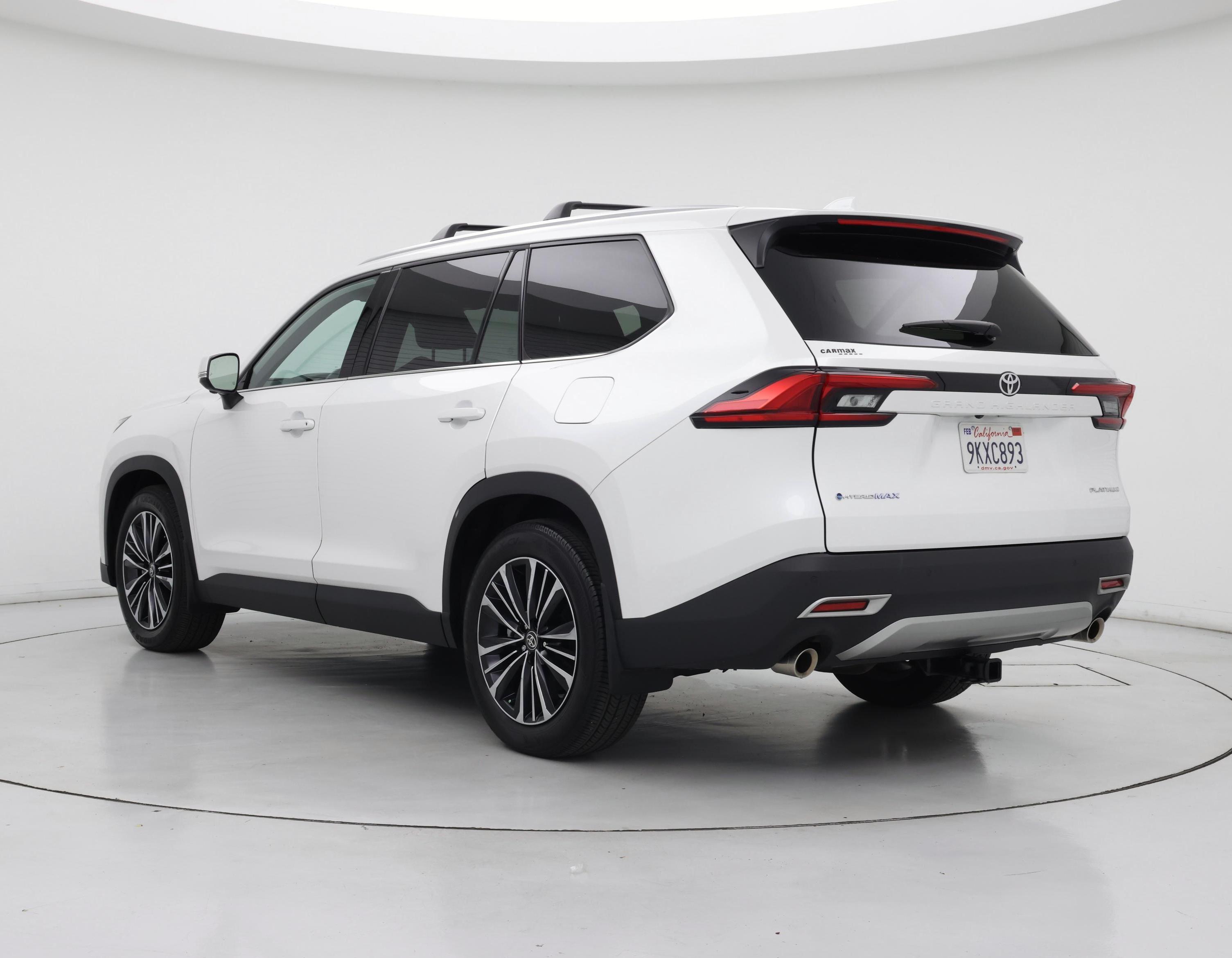 Thumbnail: 2024 Toyota Highlander - 2