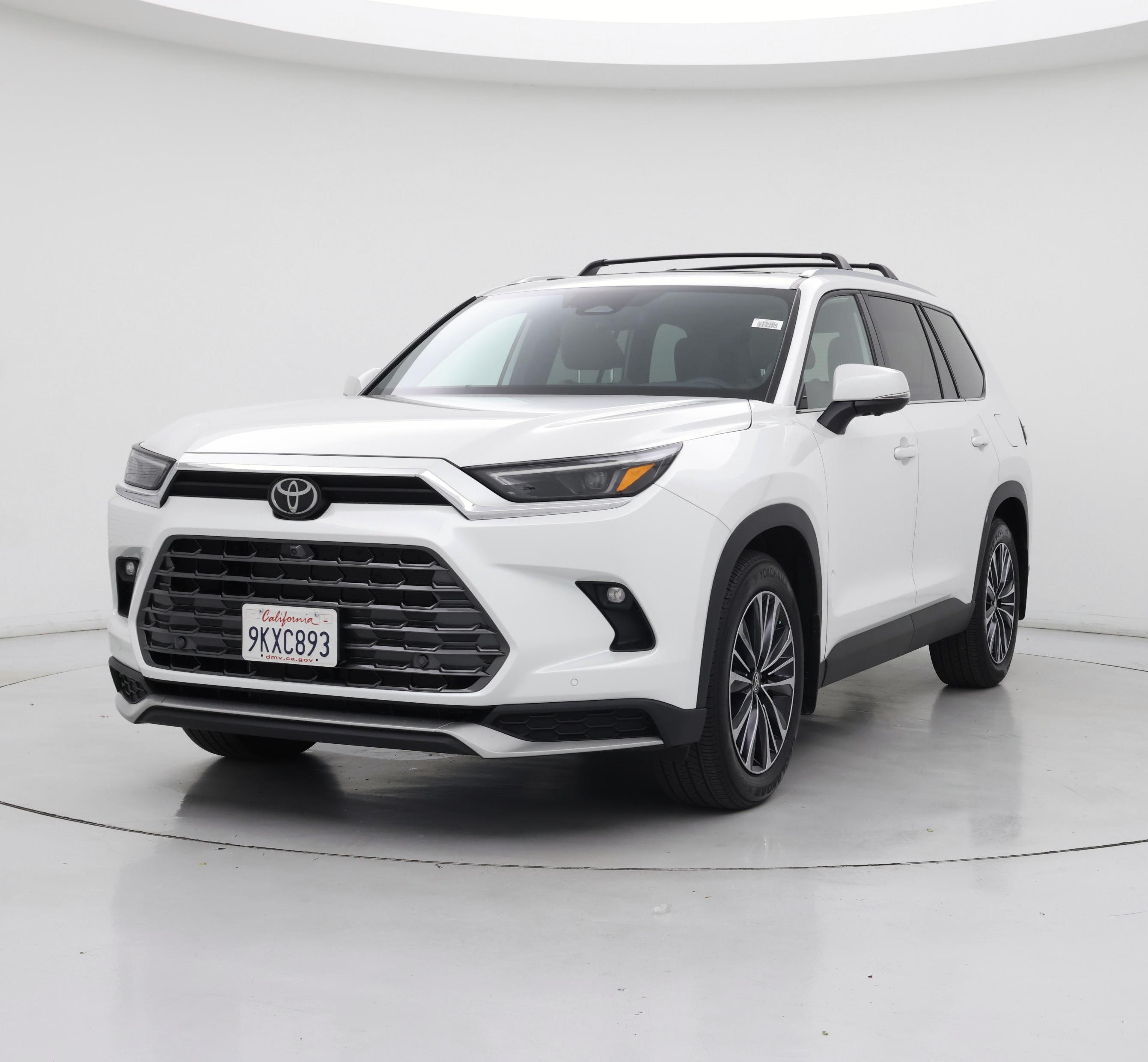 Thumbnail: 2024 Toyota Highlander - 4