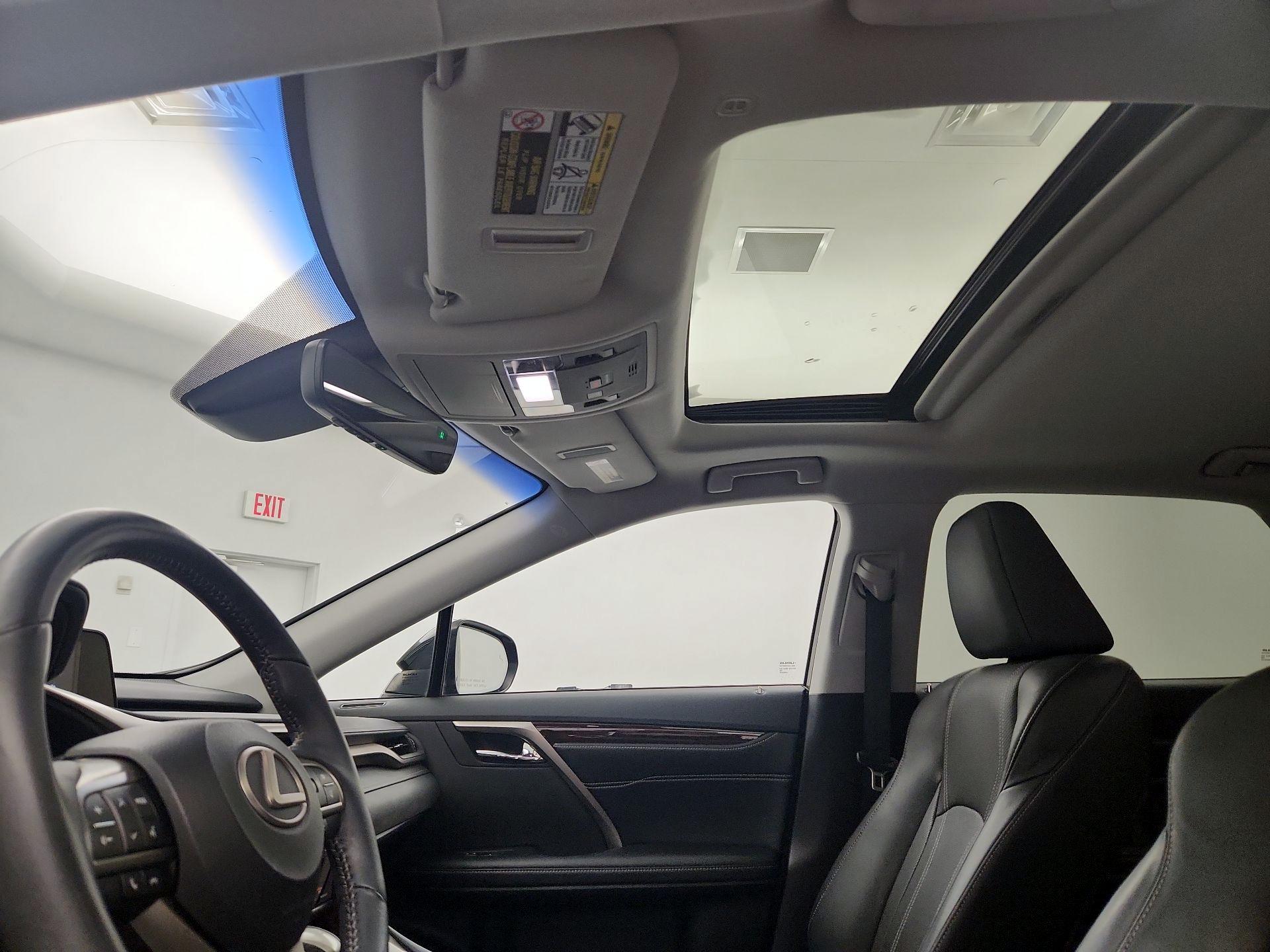 Thumbnail: 2017 Lexus RX - 19