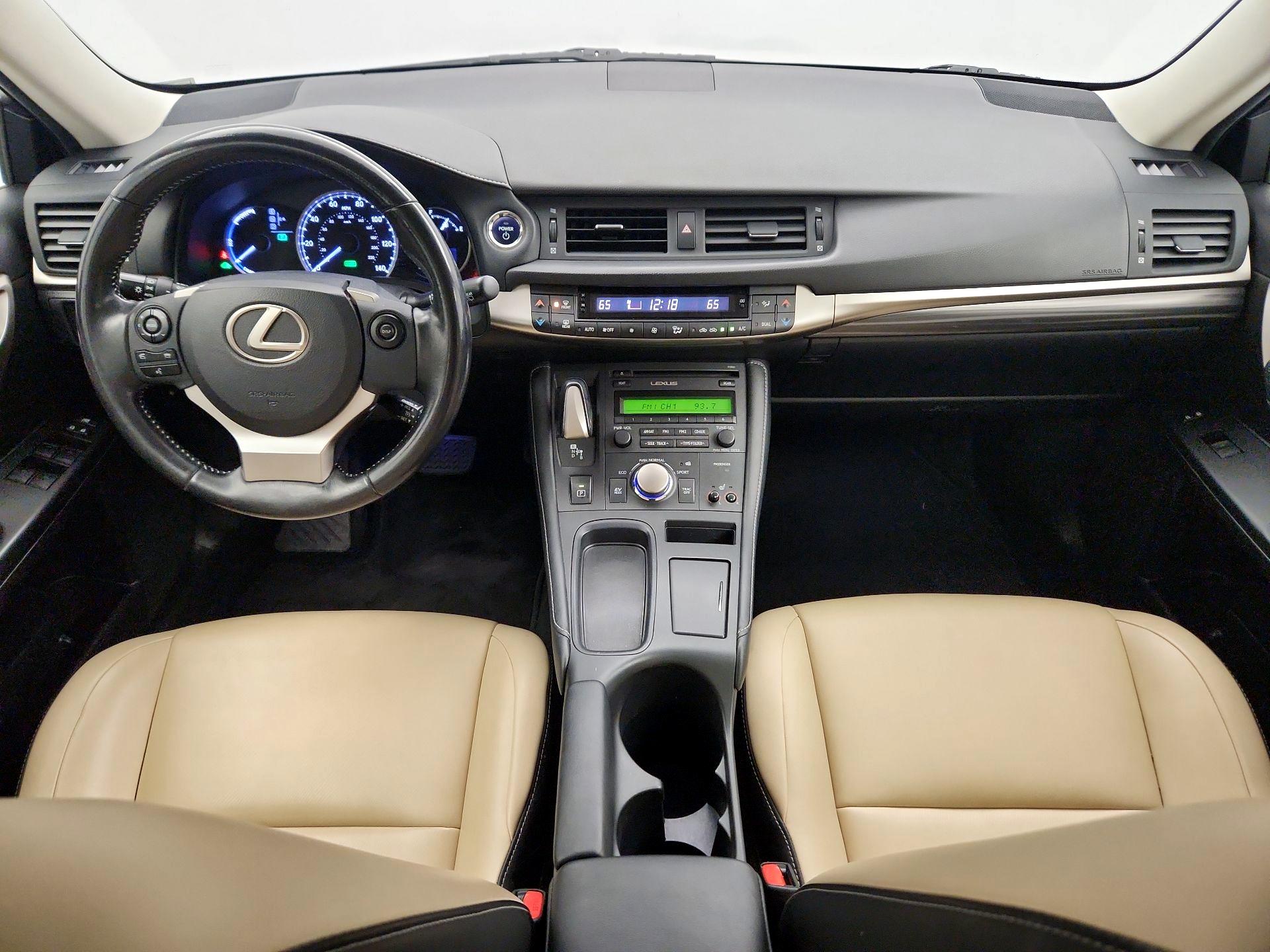 Thumbnail: 2016 Lexus CT - 9