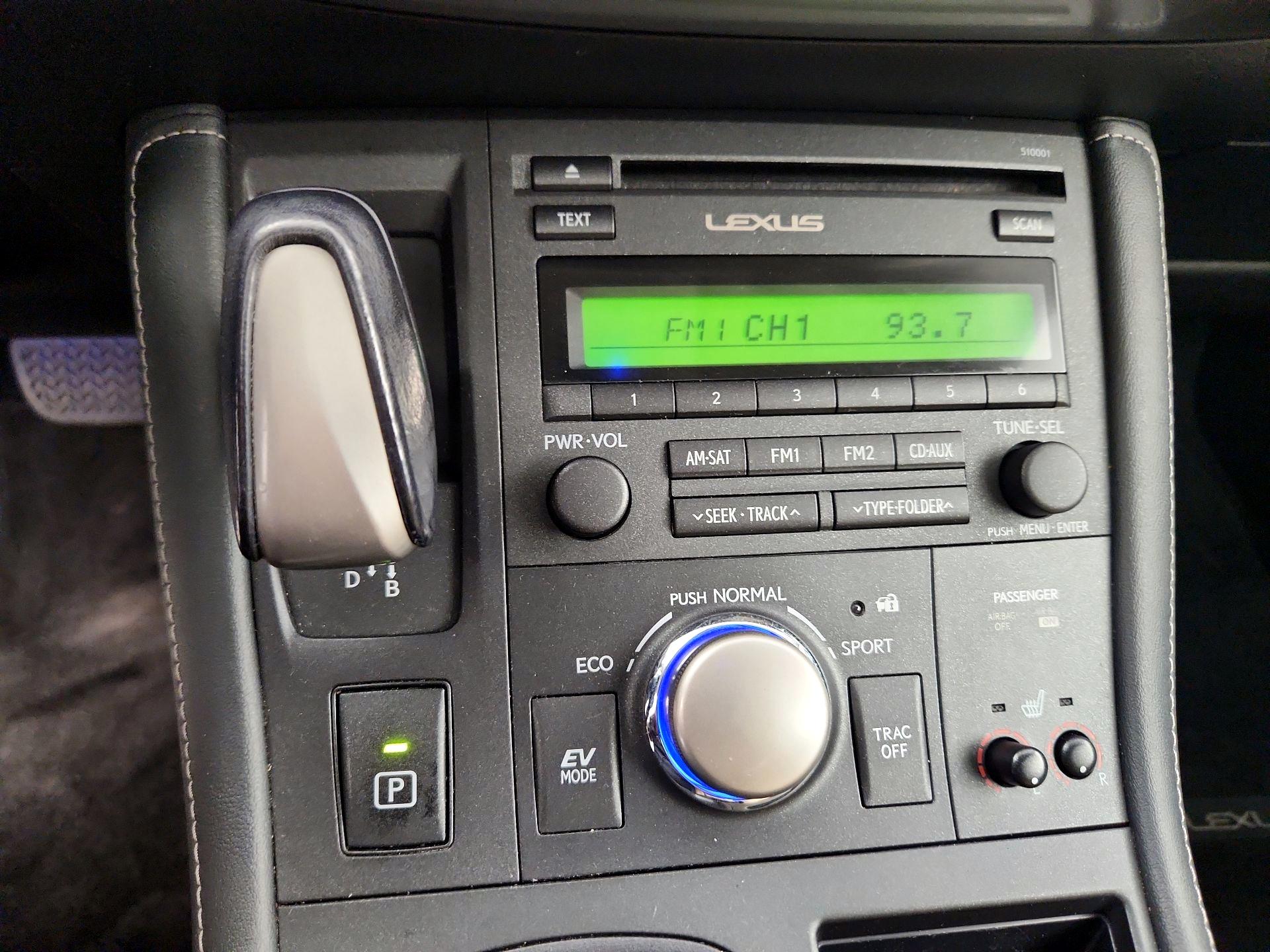 Thumbnail: 2016 Lexus CT - 15