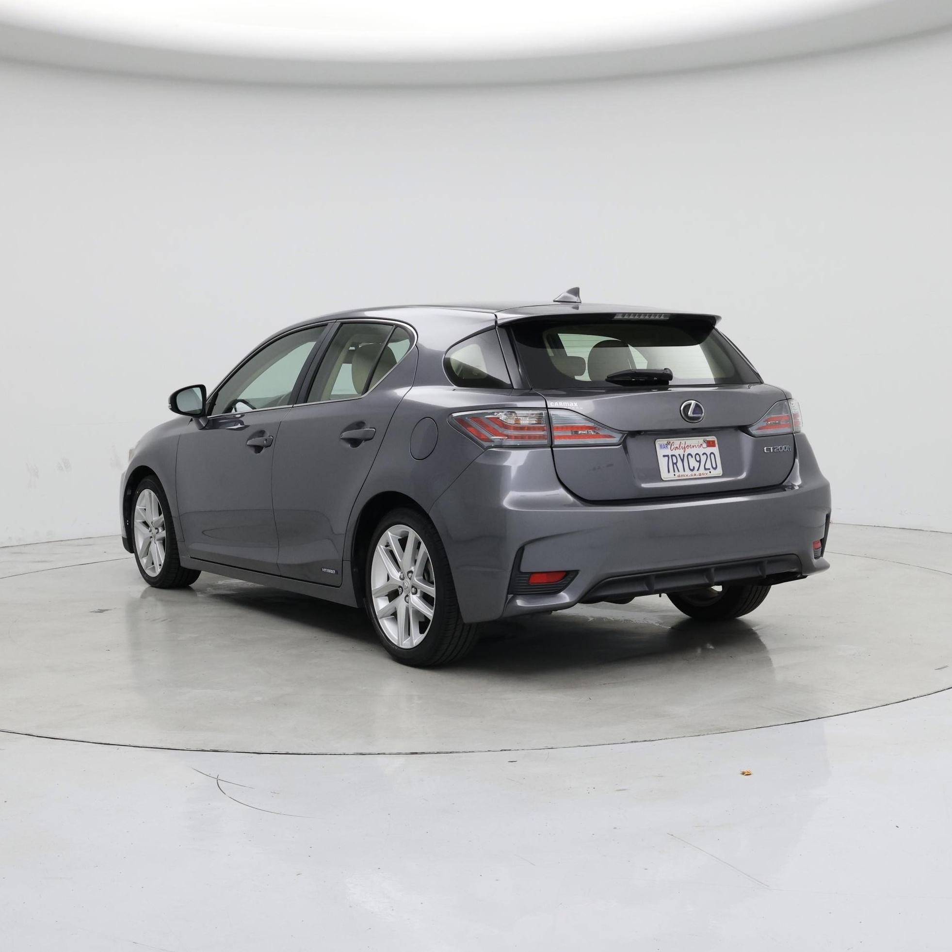 Thumbnail: 2016 Lexus CT - 2