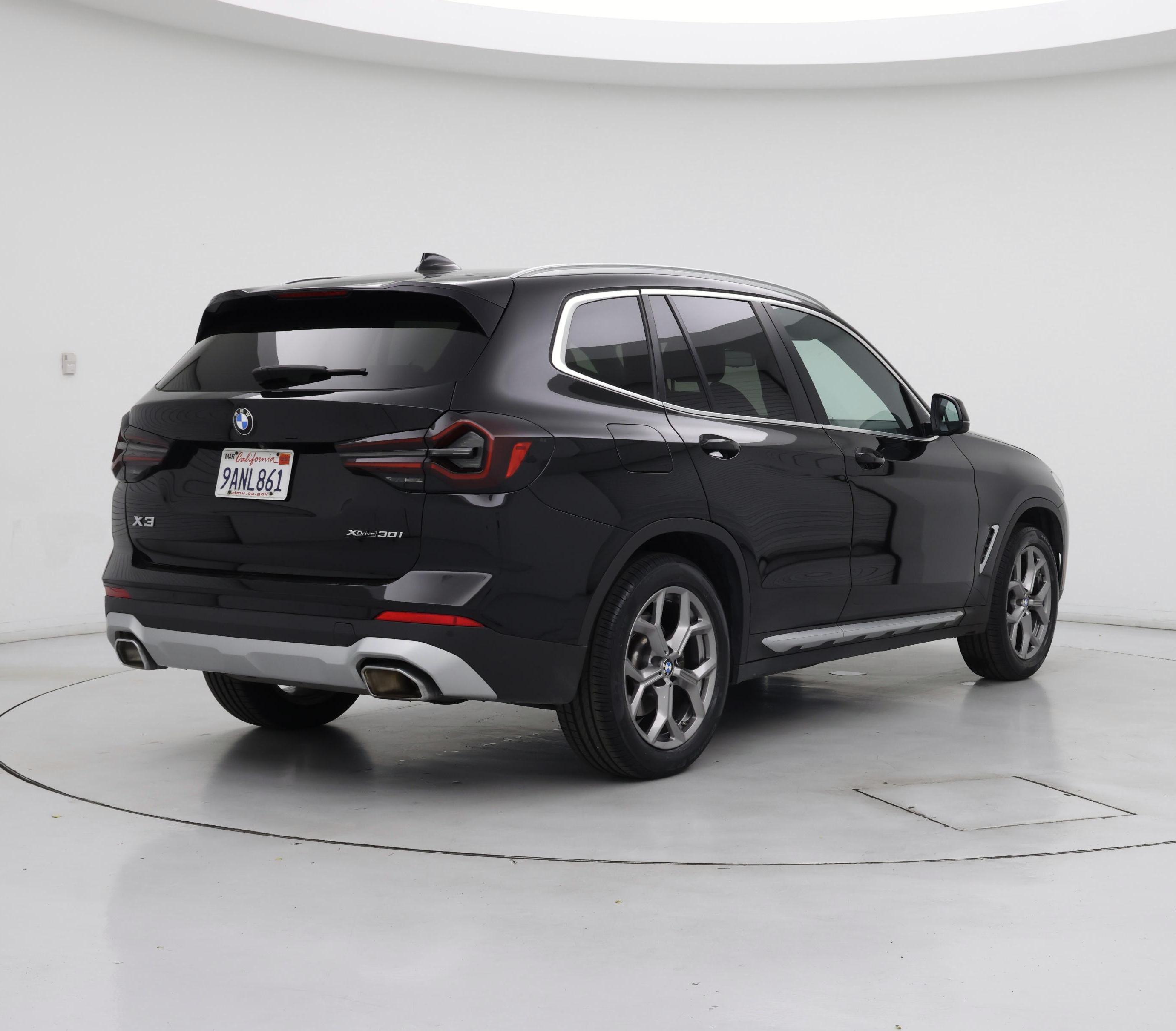 Thumbnail: 2022 BMW X3 - 8