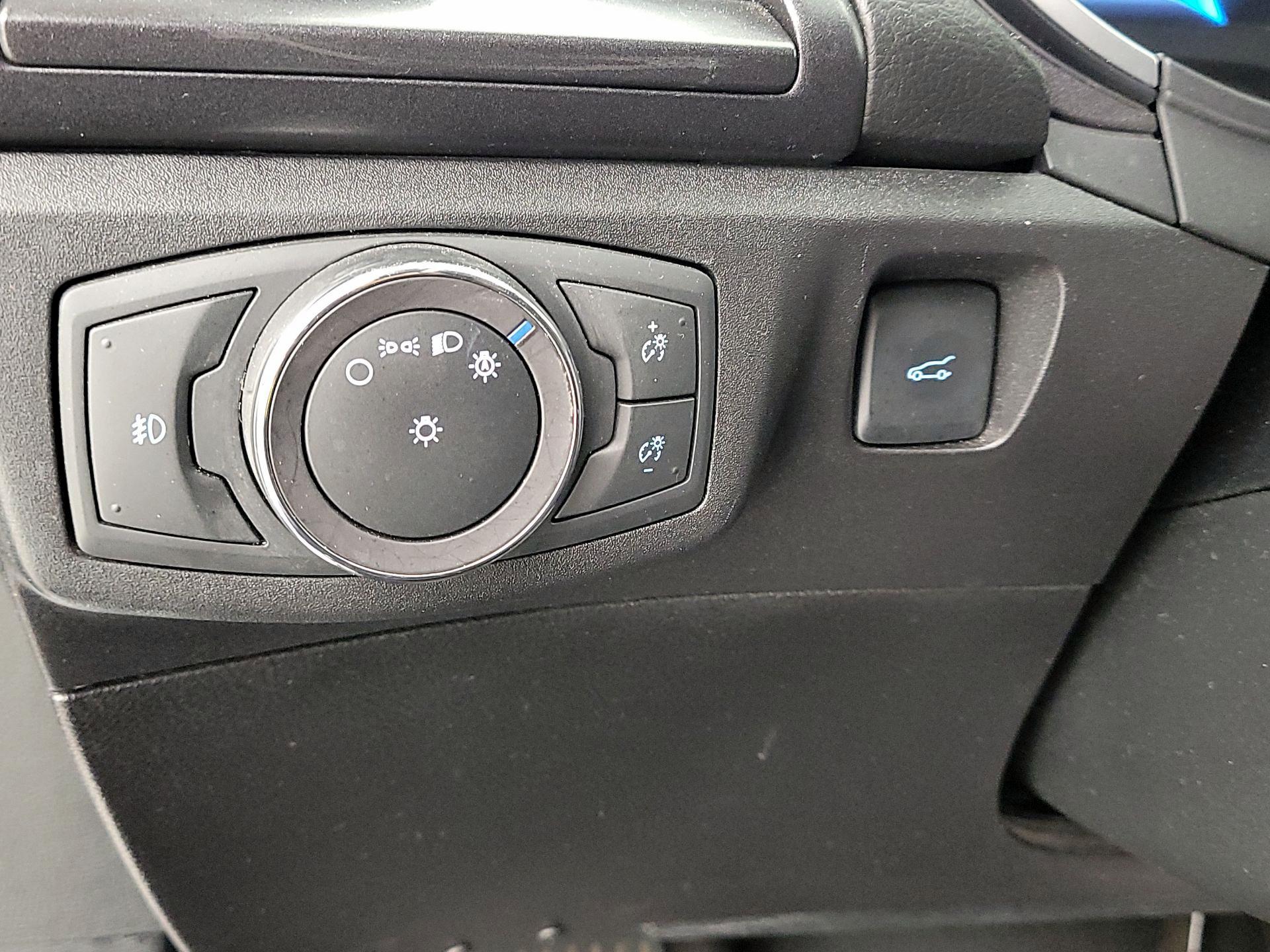 Thumbnail: 2019 Ford Fusion - 13