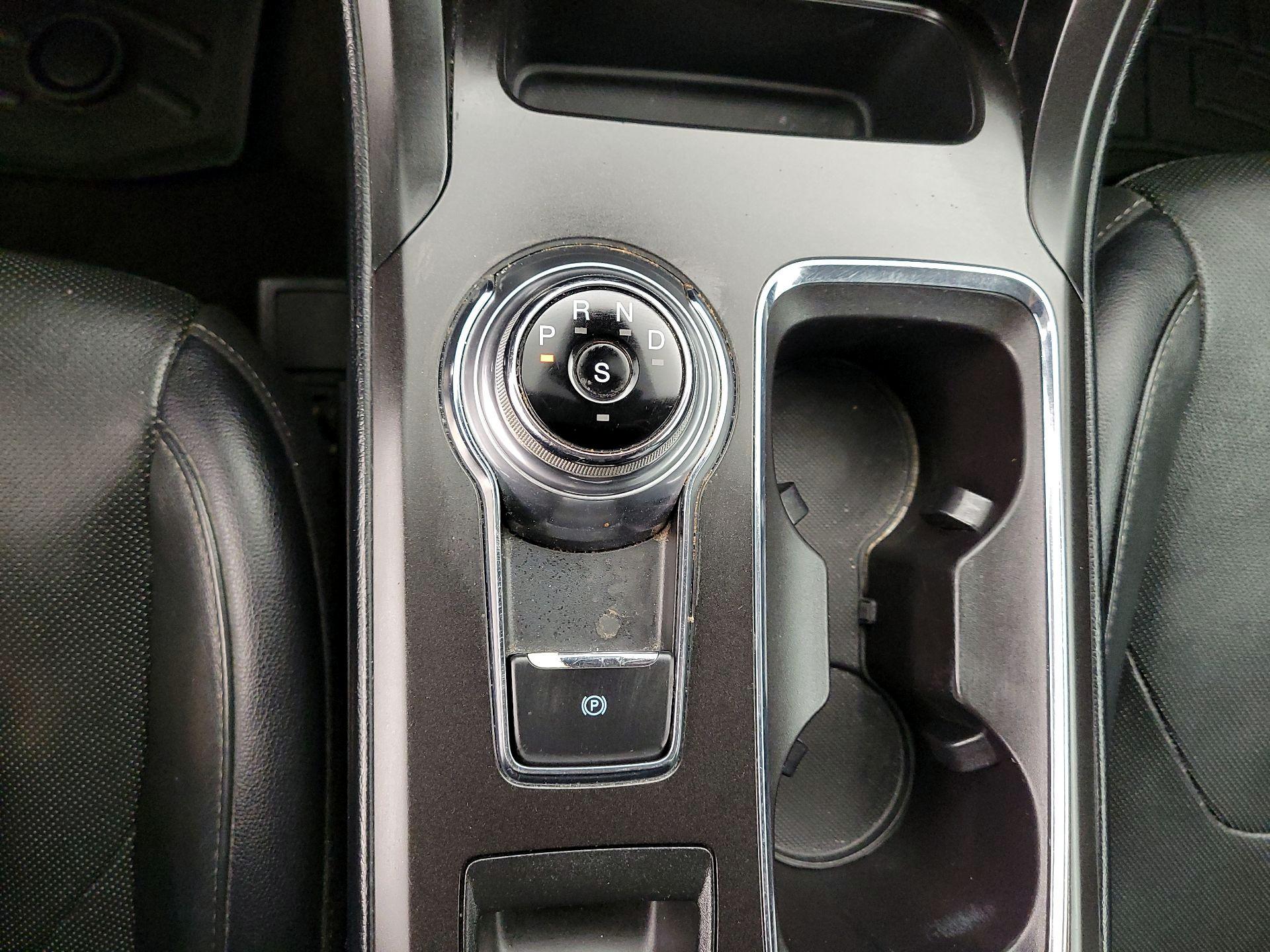 Thumbnail: 2019 Ford Fusion - 18