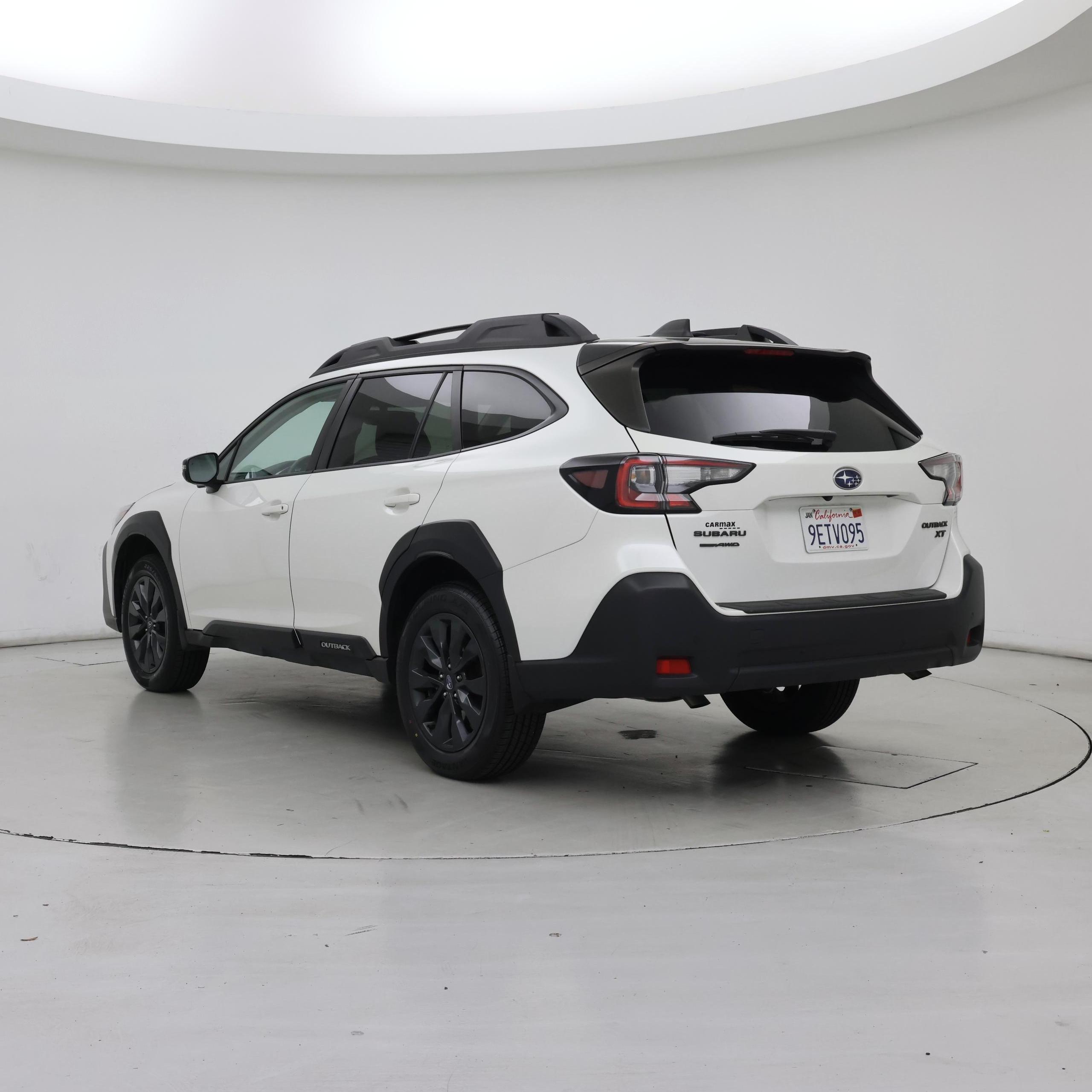 Thumbnail: 2023 Subaru Outback - 2