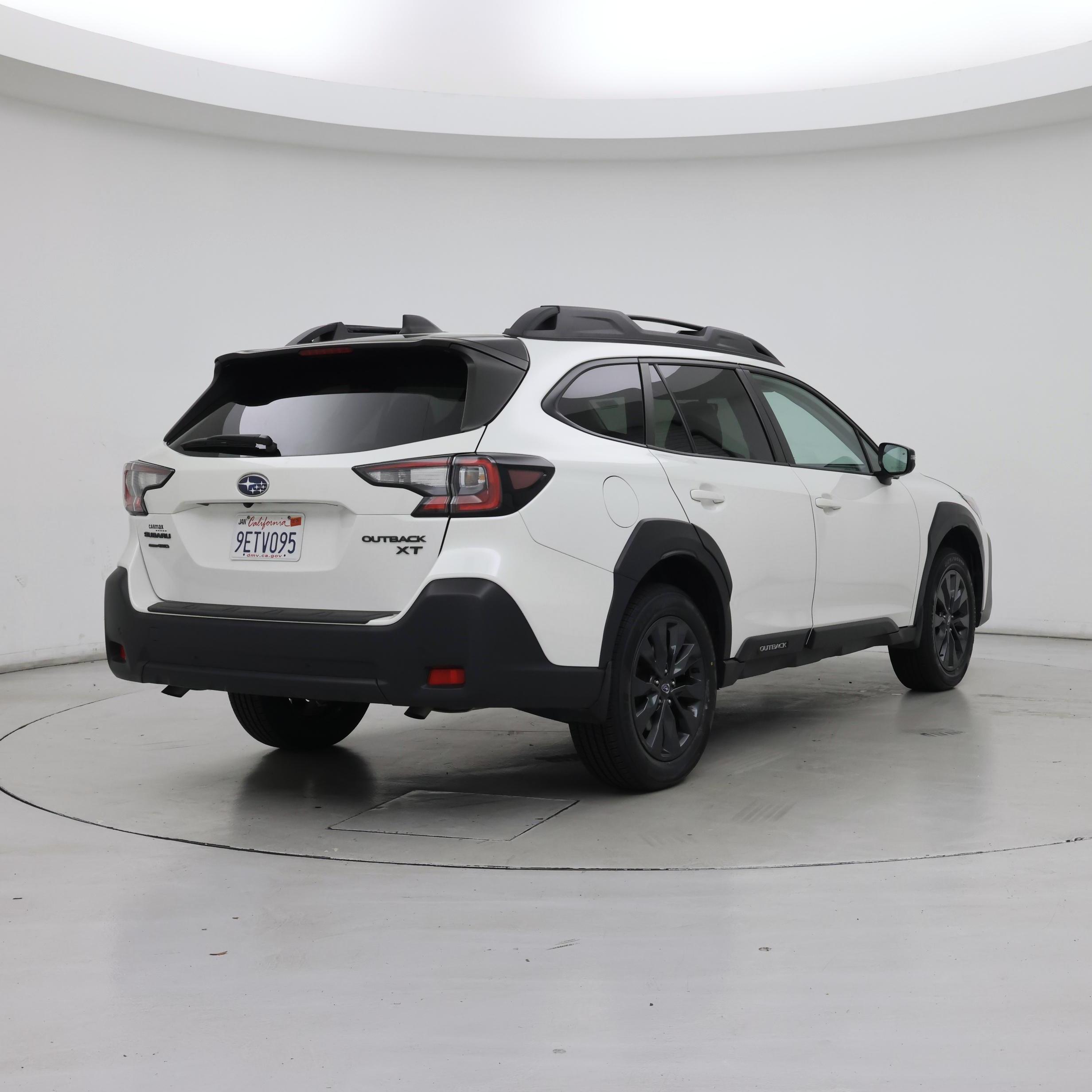 Thumbnail: 2023 Subaru Outback - 8