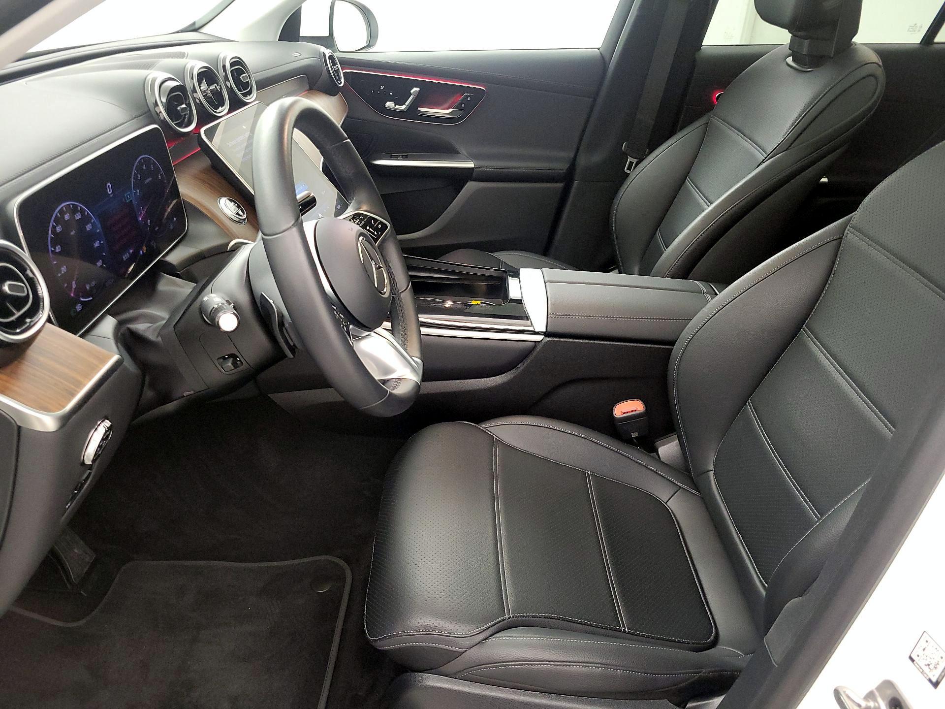 Thumbnail: 2024 Mercedes-Benz GLC - 11