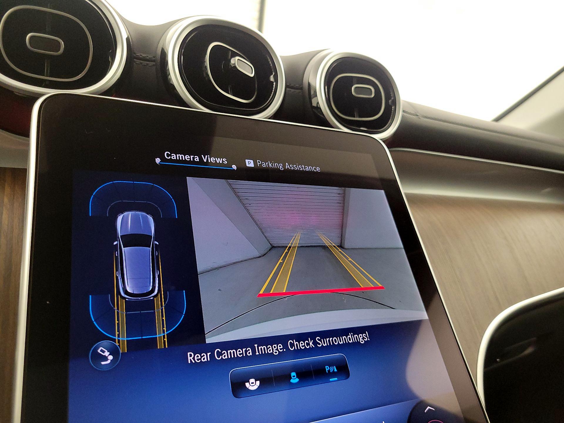 Thumbnail: 2024 Mercedes-Benz GLC - 14