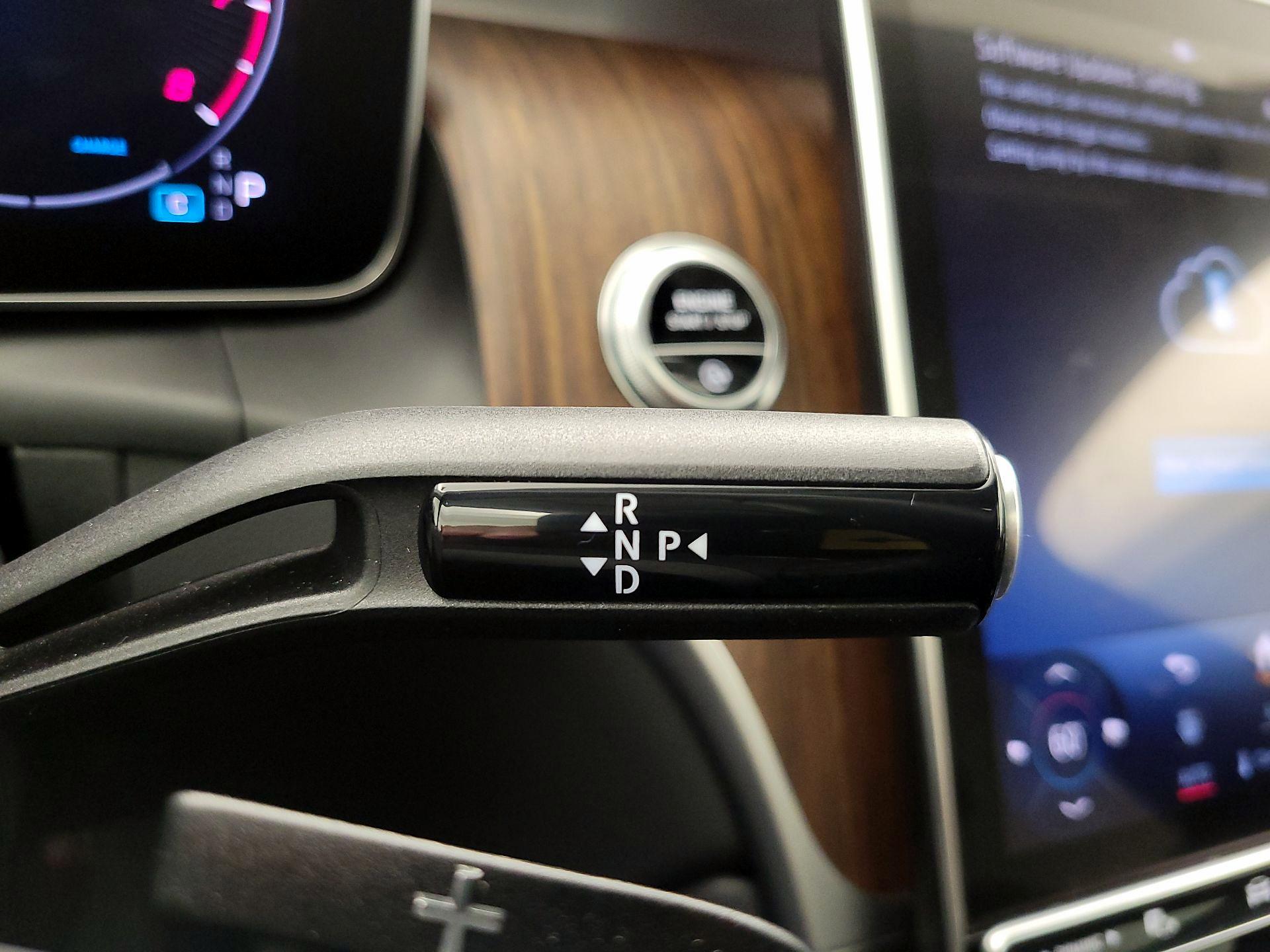 Thumbnail: 2024 Mercedes-Benz GLC - 17