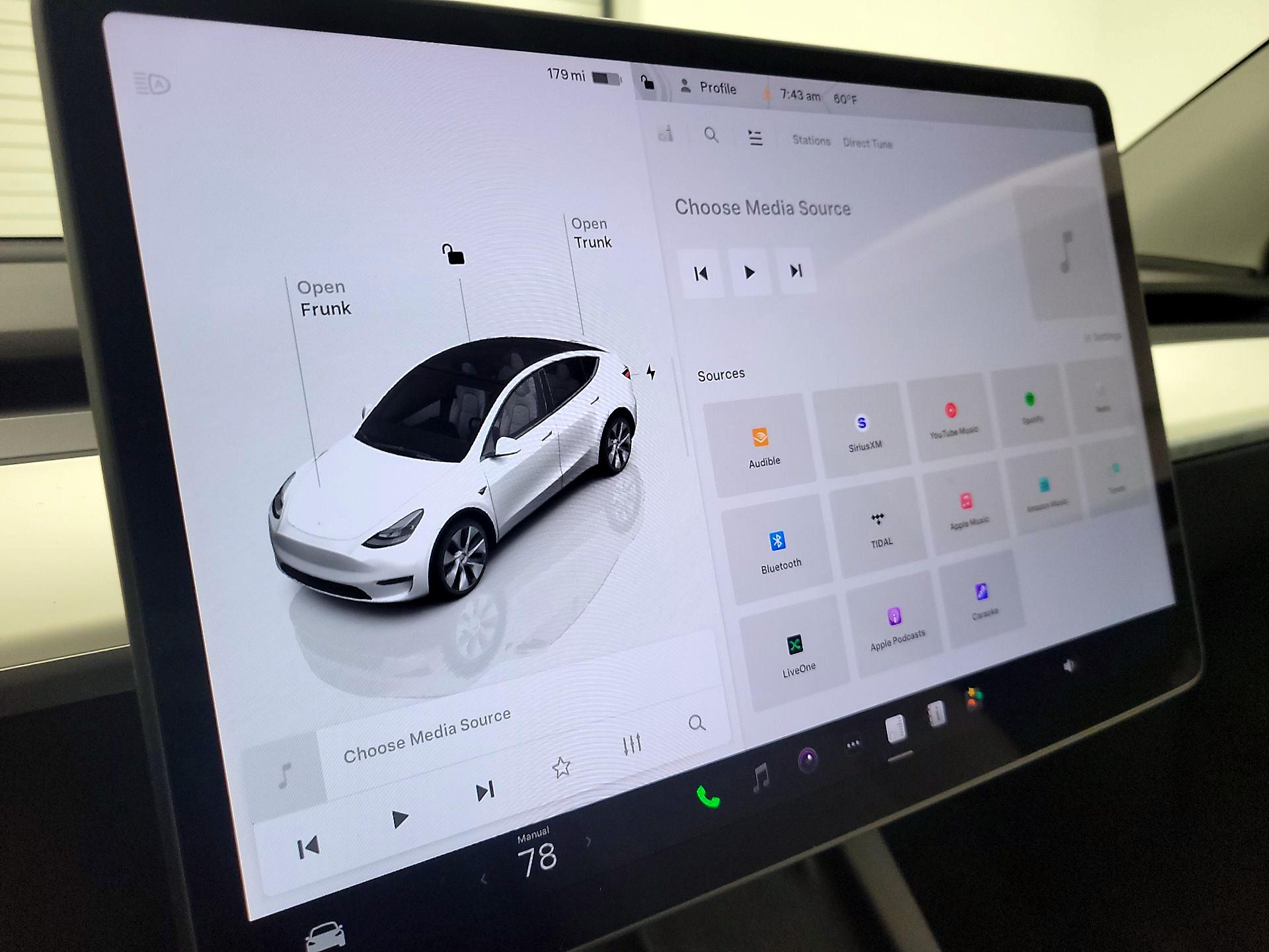 Thumbnail: 2023 Tesla Model Y - 15