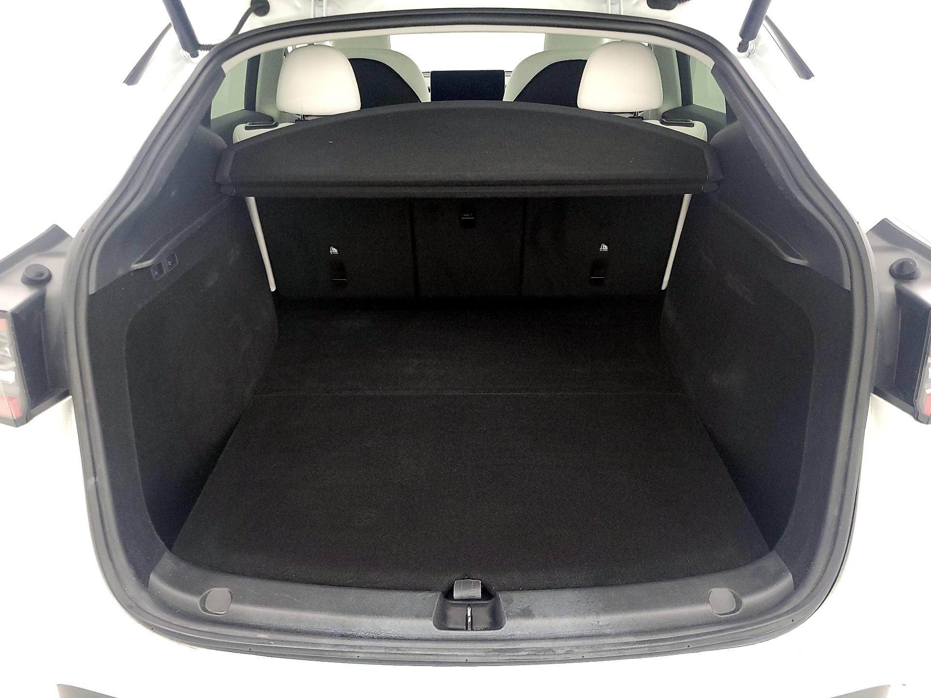 Thumbnail: 2023 Tesla Model Y - 19