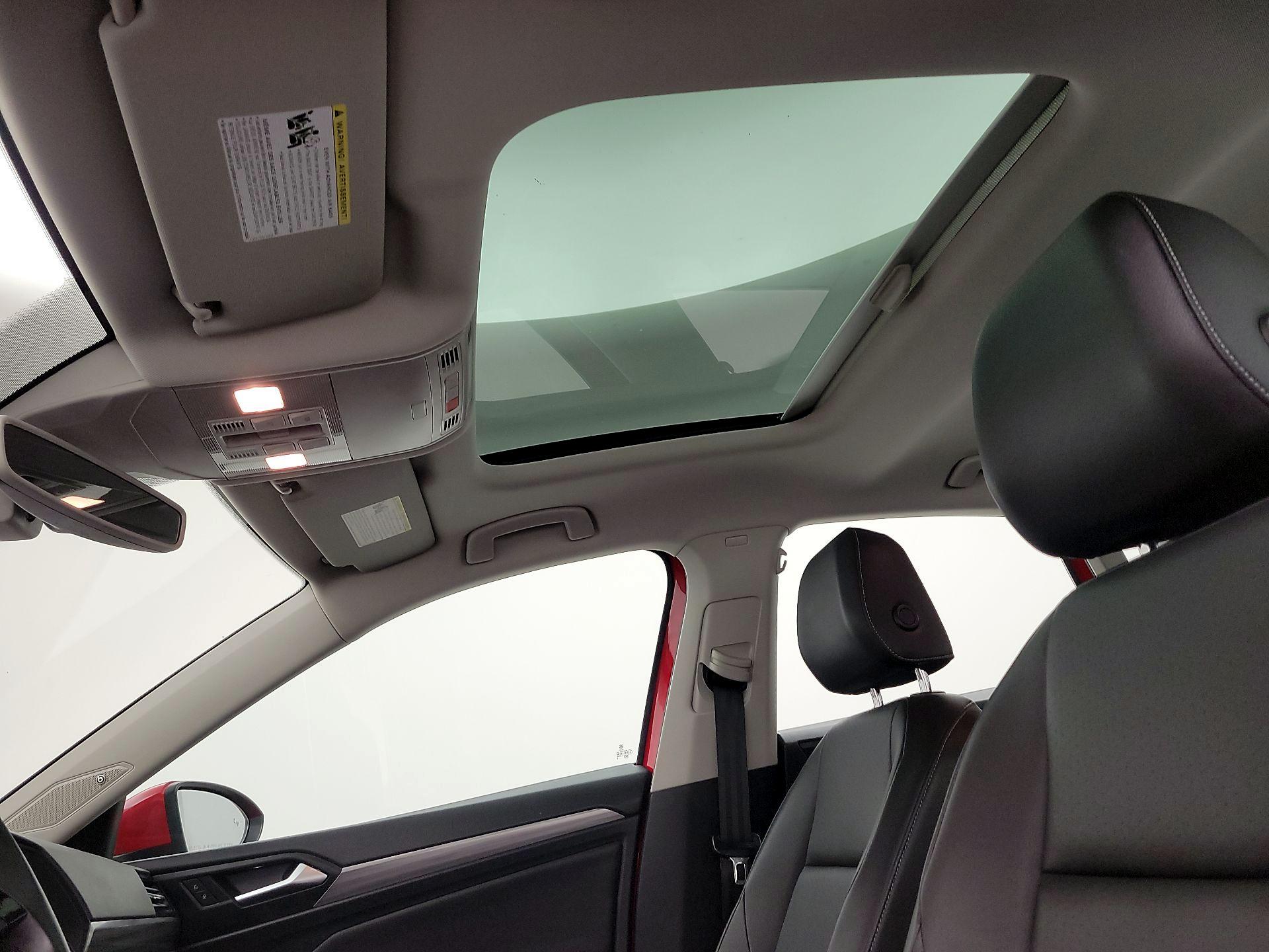 Thumbnail: 2019 Volkswagen Jetta - 19