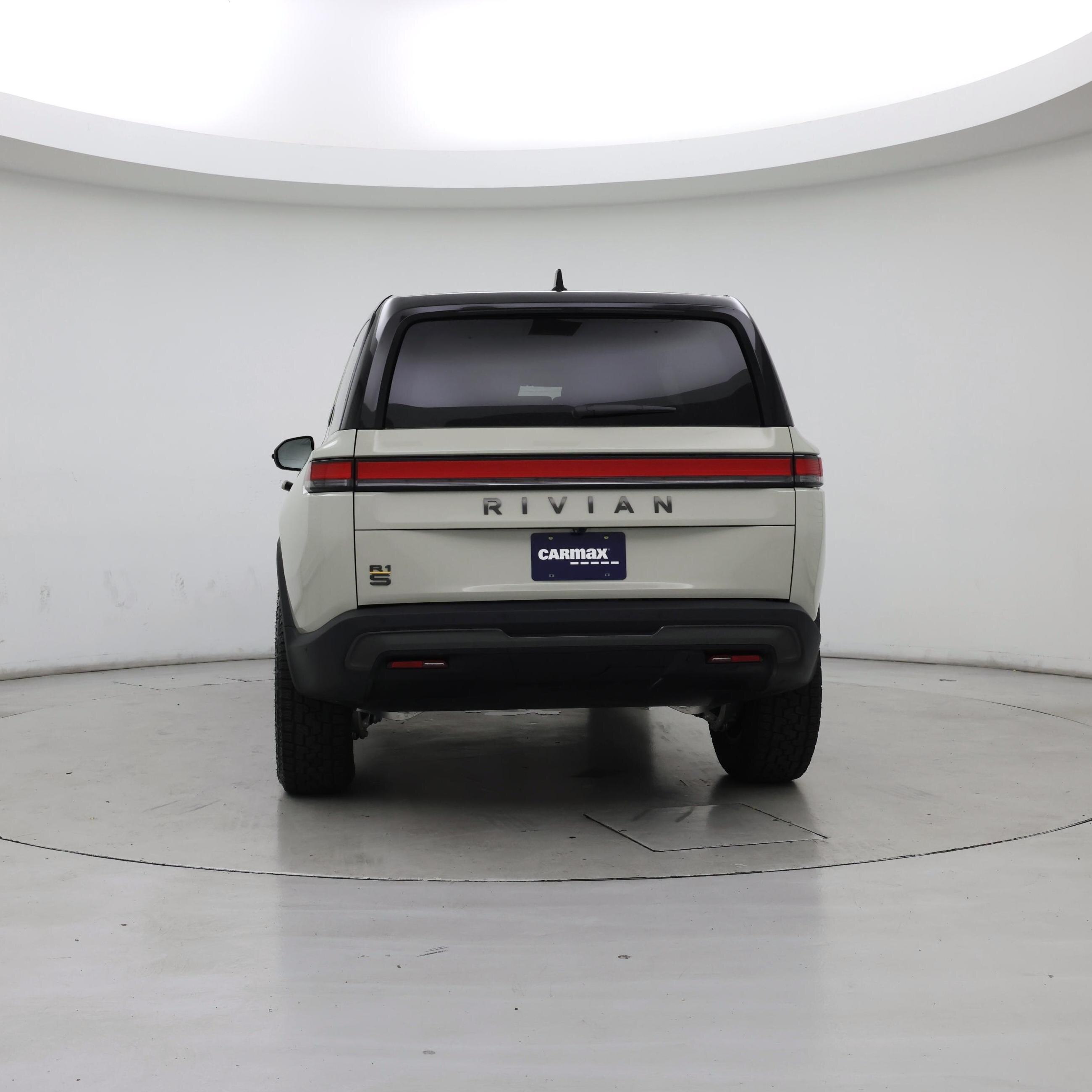 Thumbnail: 2025 Rivian R1S - 6