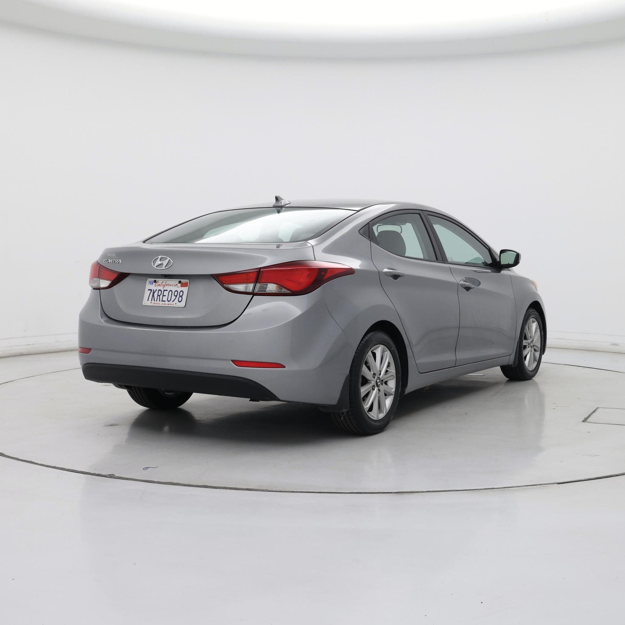 Thumbnail: 2015 Hyundai Elantra - 8