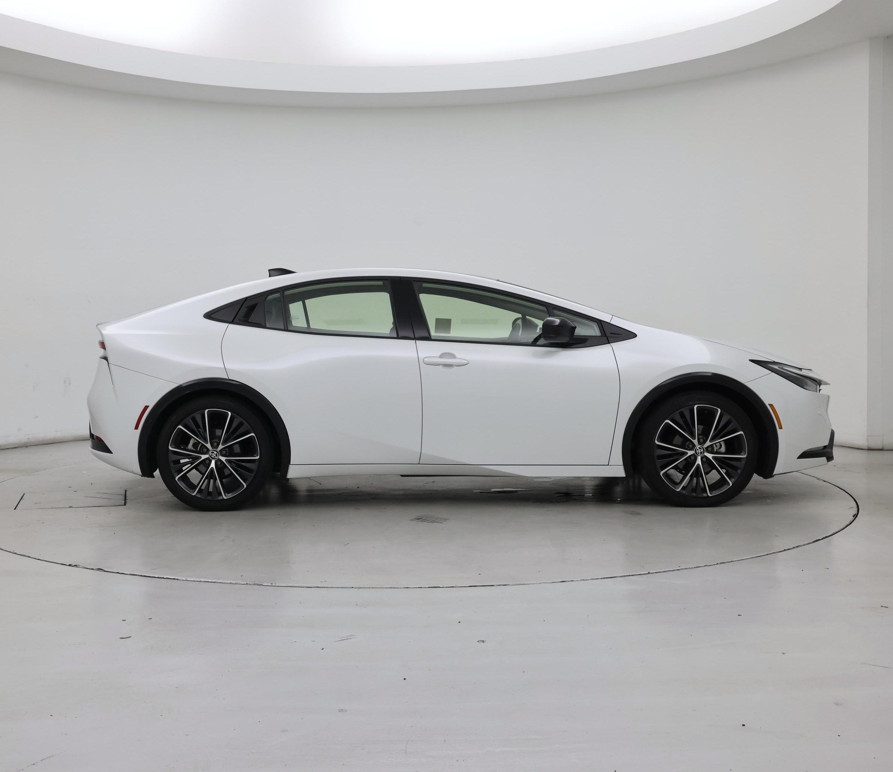 Thumbnail: 2024 Toyota Prius - 7