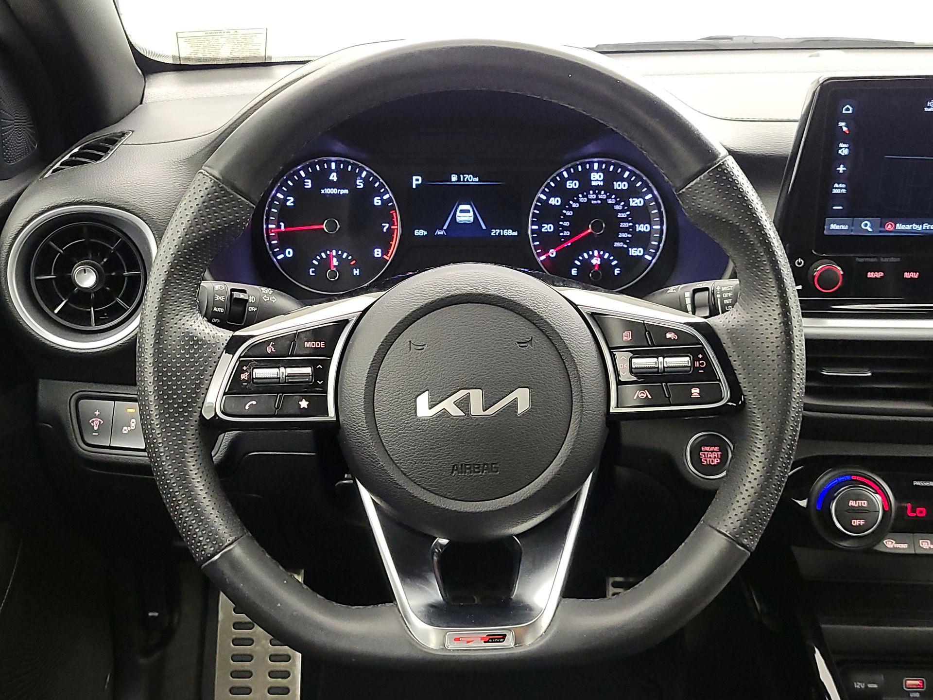 Thumbnail: 2023 Kia Forte - 10