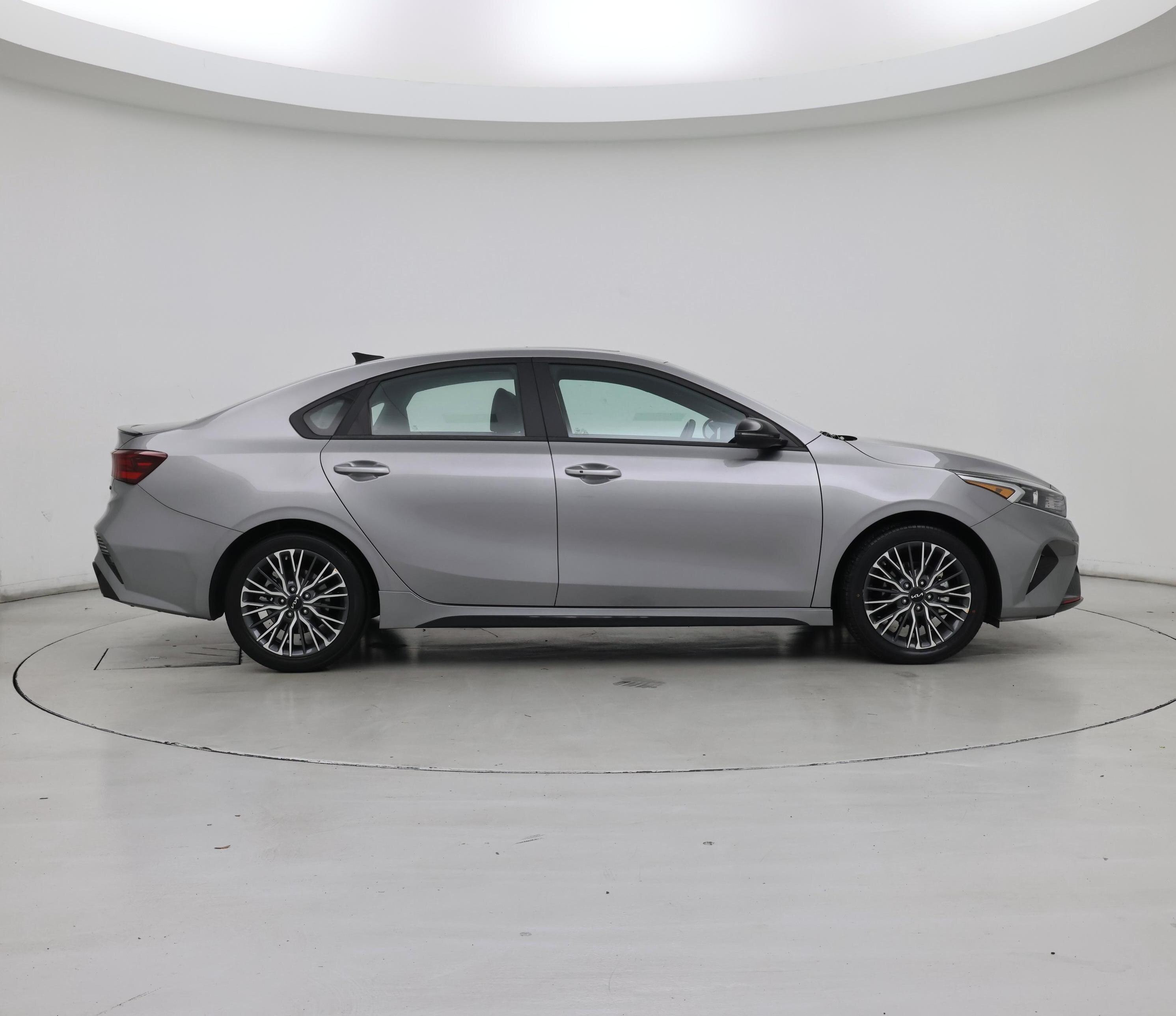 Thumbnail: 2023 Kia Forte - 7