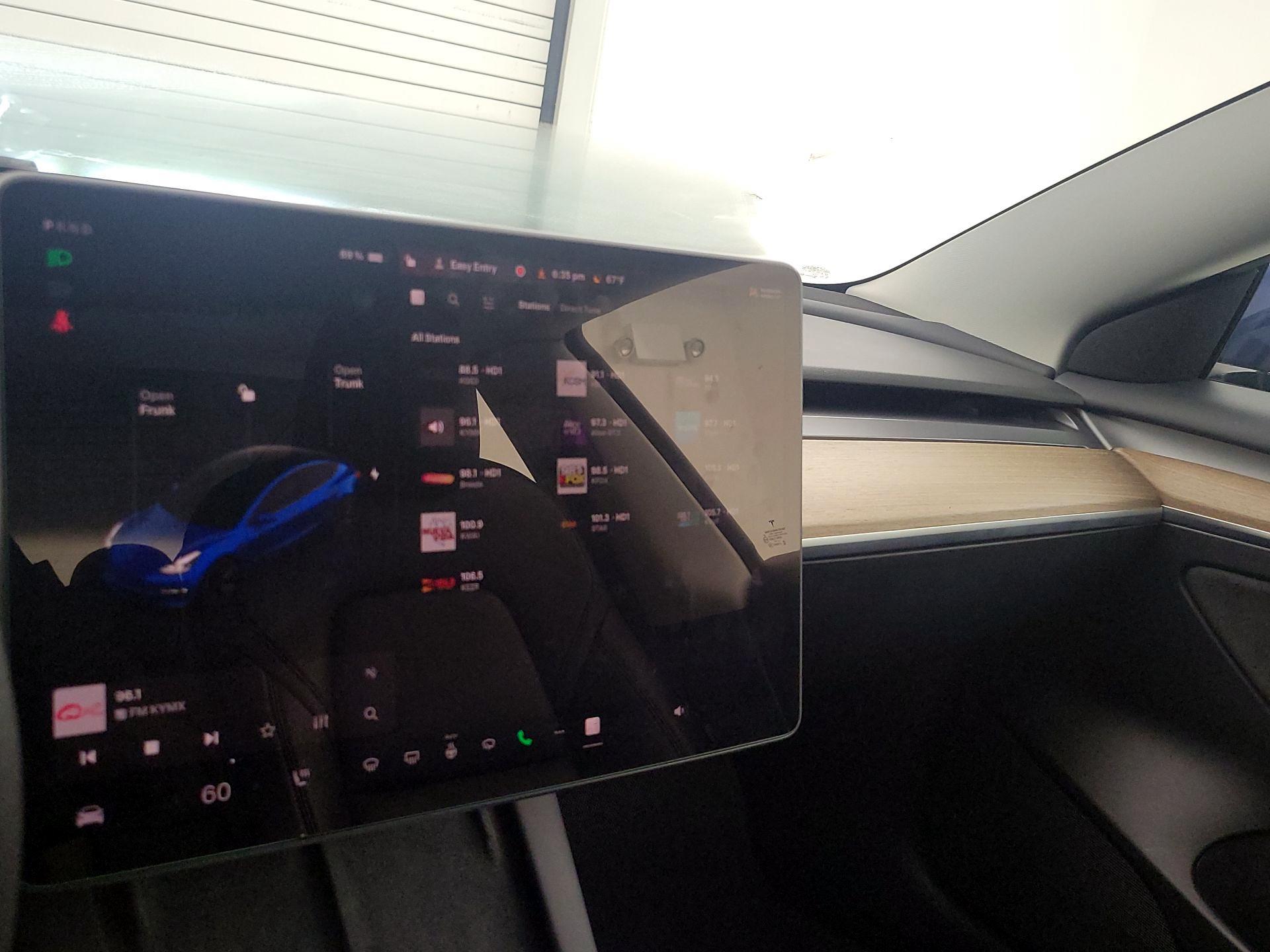 Thumbnail: 2023 Tesla Model 3 - 15