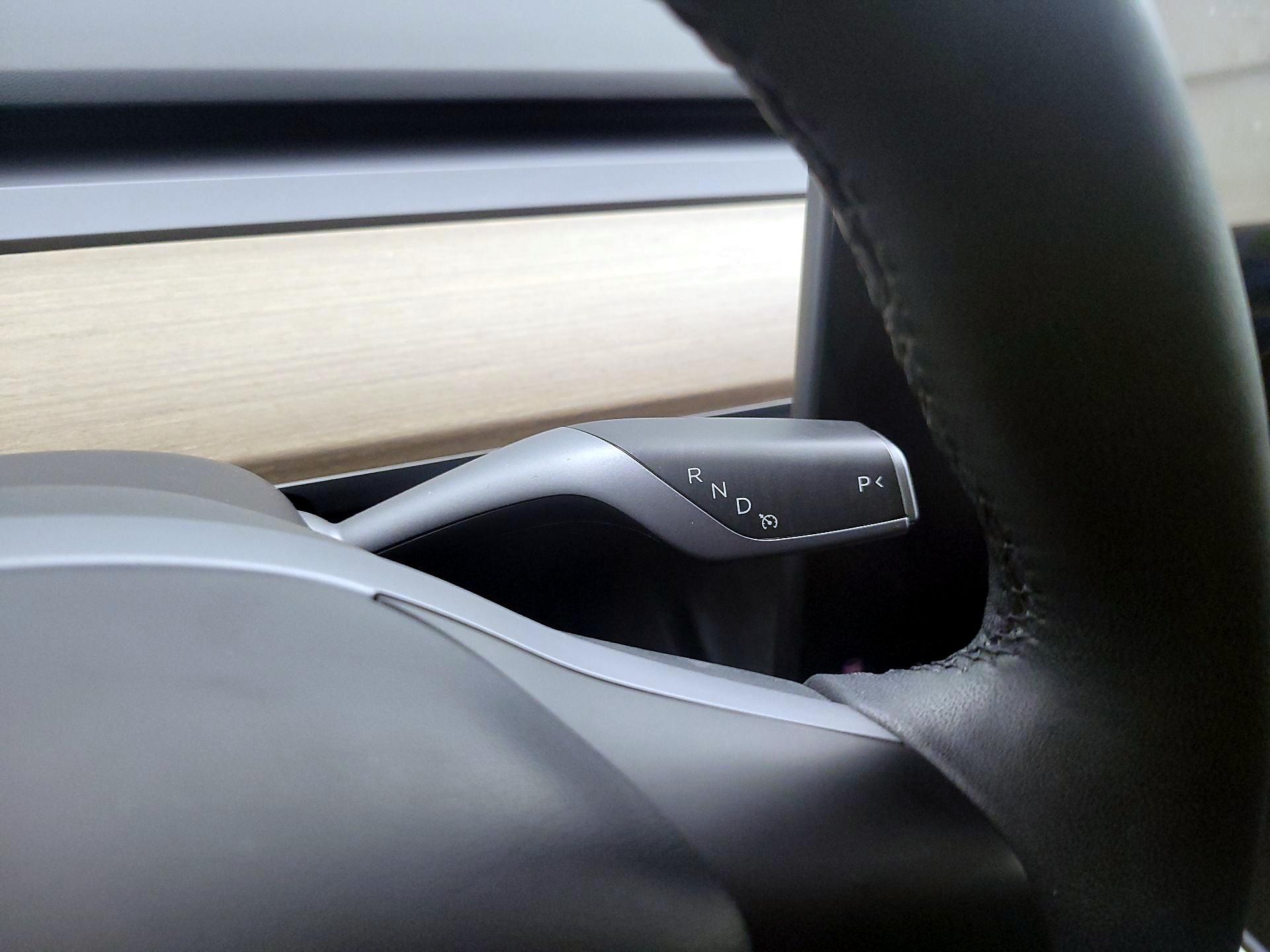 Thumbnail: 2023 Tesla Model 3 - 17