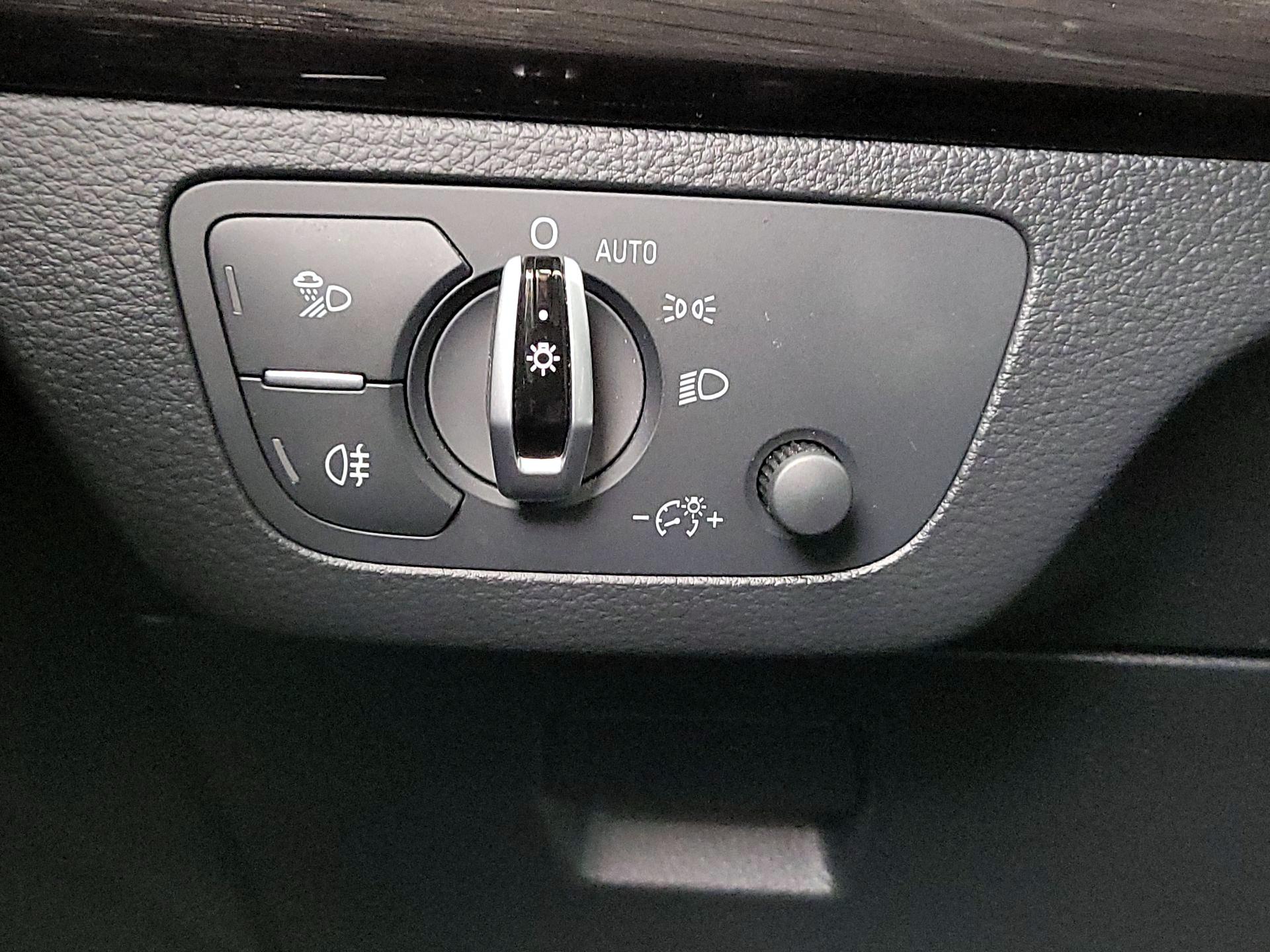 Thumbnail: 2018 Audi Q5 - 13