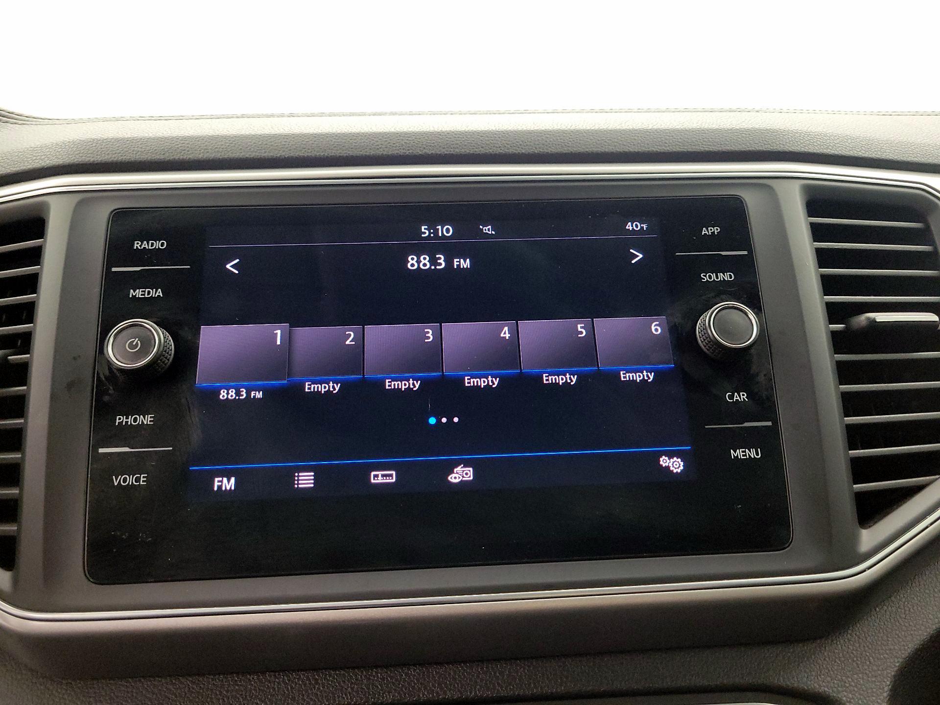 Thumbnail: 2018 Volkswagen Atlas - 15