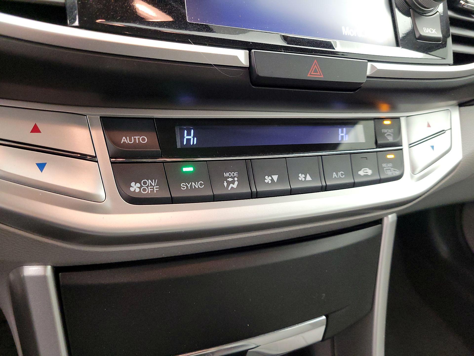 Thumbnail: 2014 Honda Accord - 16