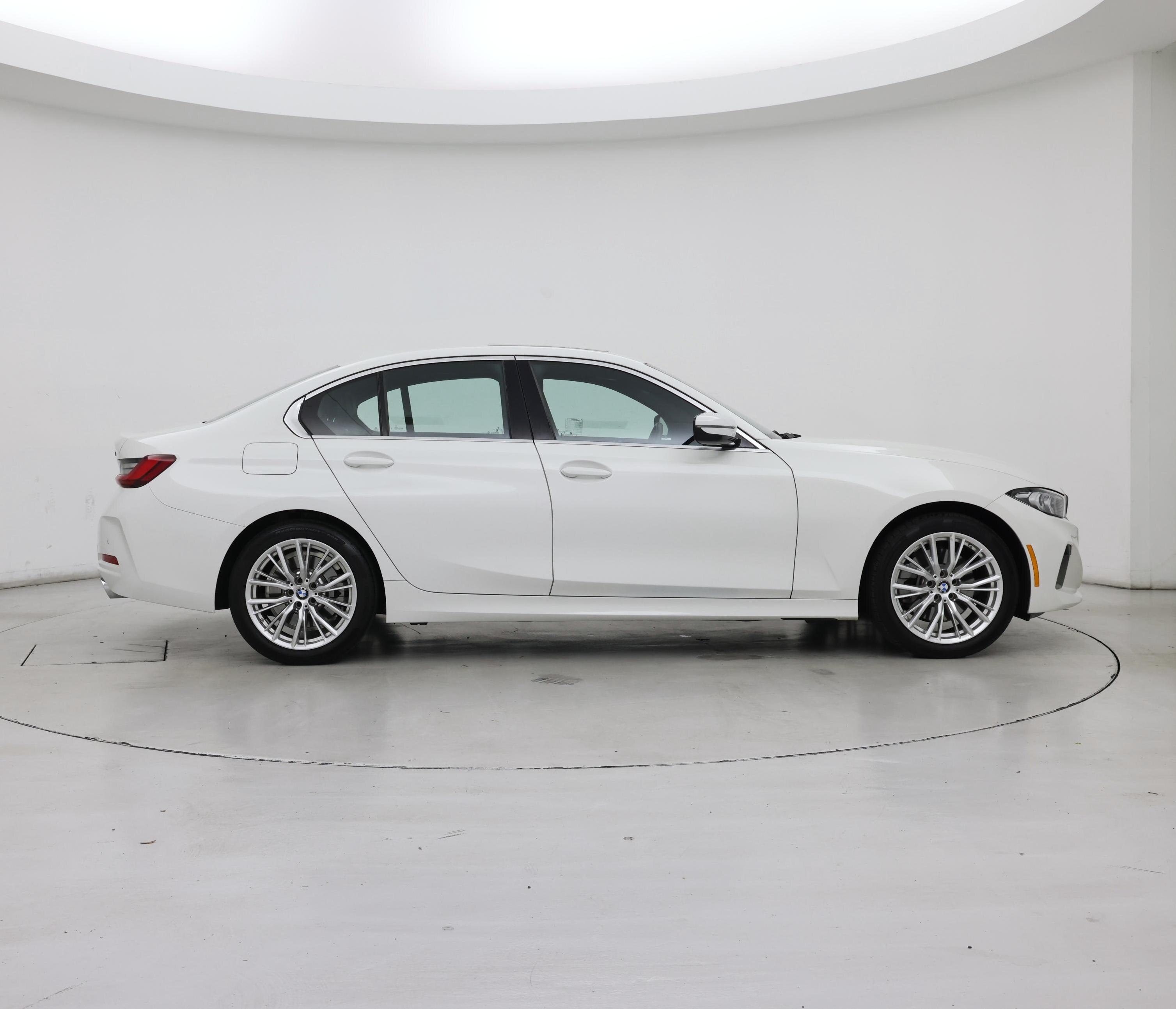 Thumbnail: 2024 BMW 3 Series - 7