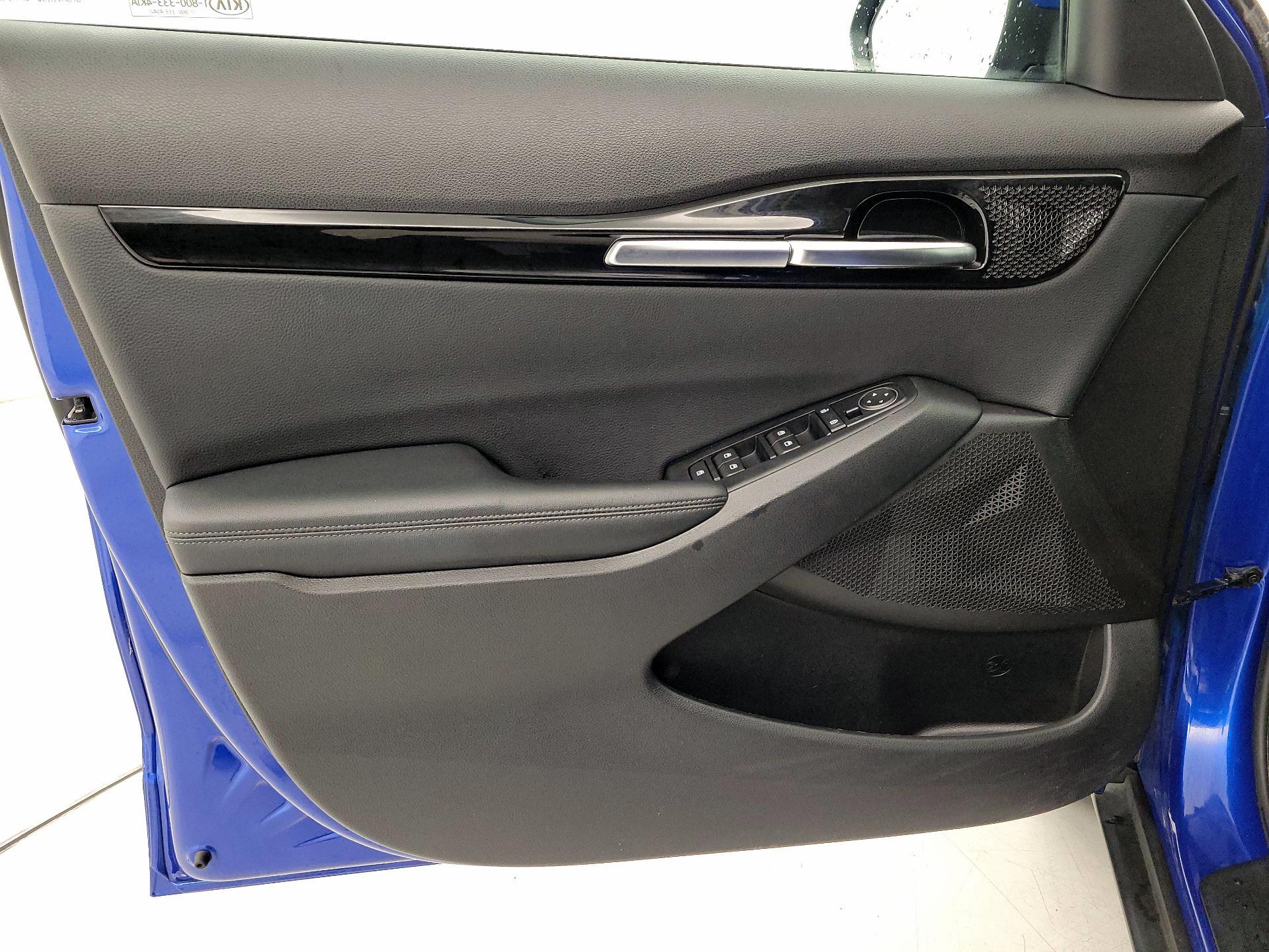 Thumbnail: 2021 Kia Seltos - 12