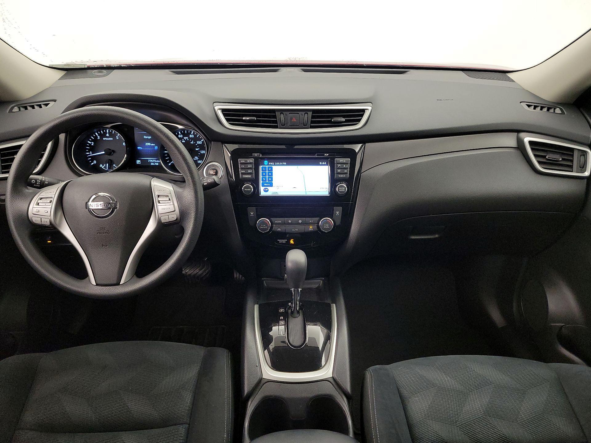 Thumbnail: 2016 Nissan Rogue - 9