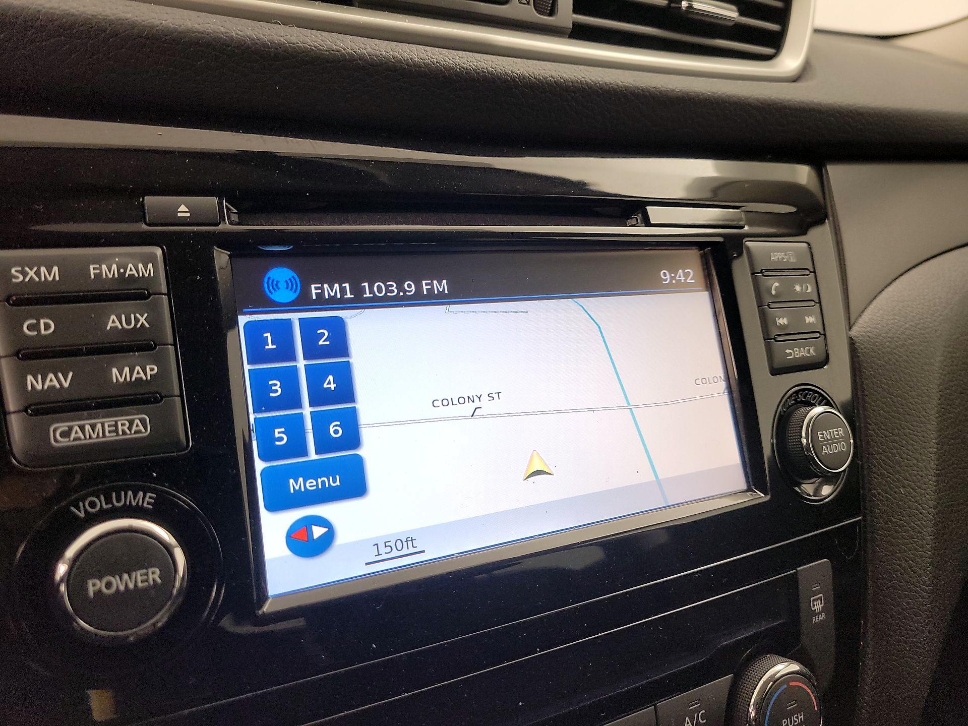 Thumbnail: 2016 Nissan Rogue - 14