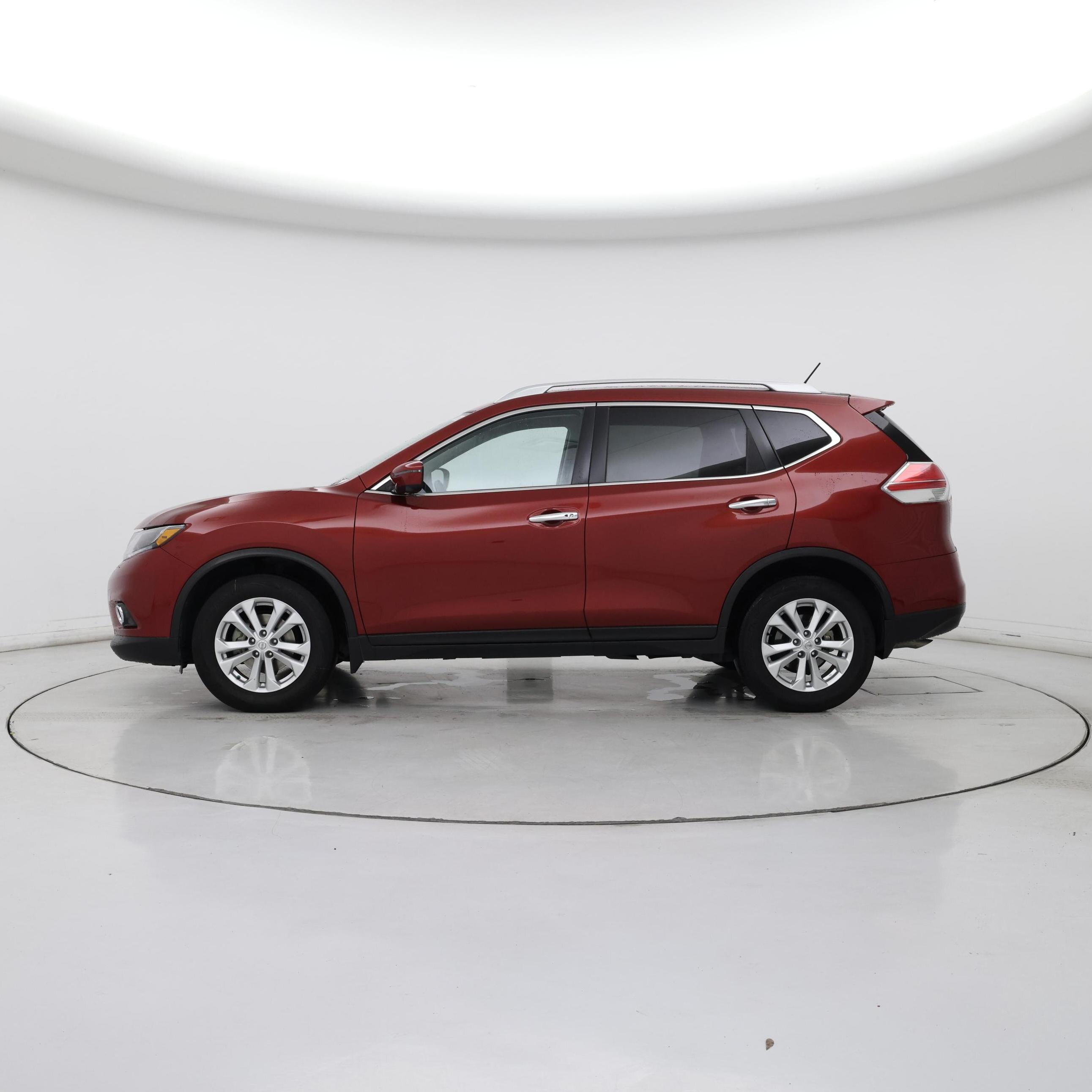 Thumbnail: 2016 Nissan Rogue - 3