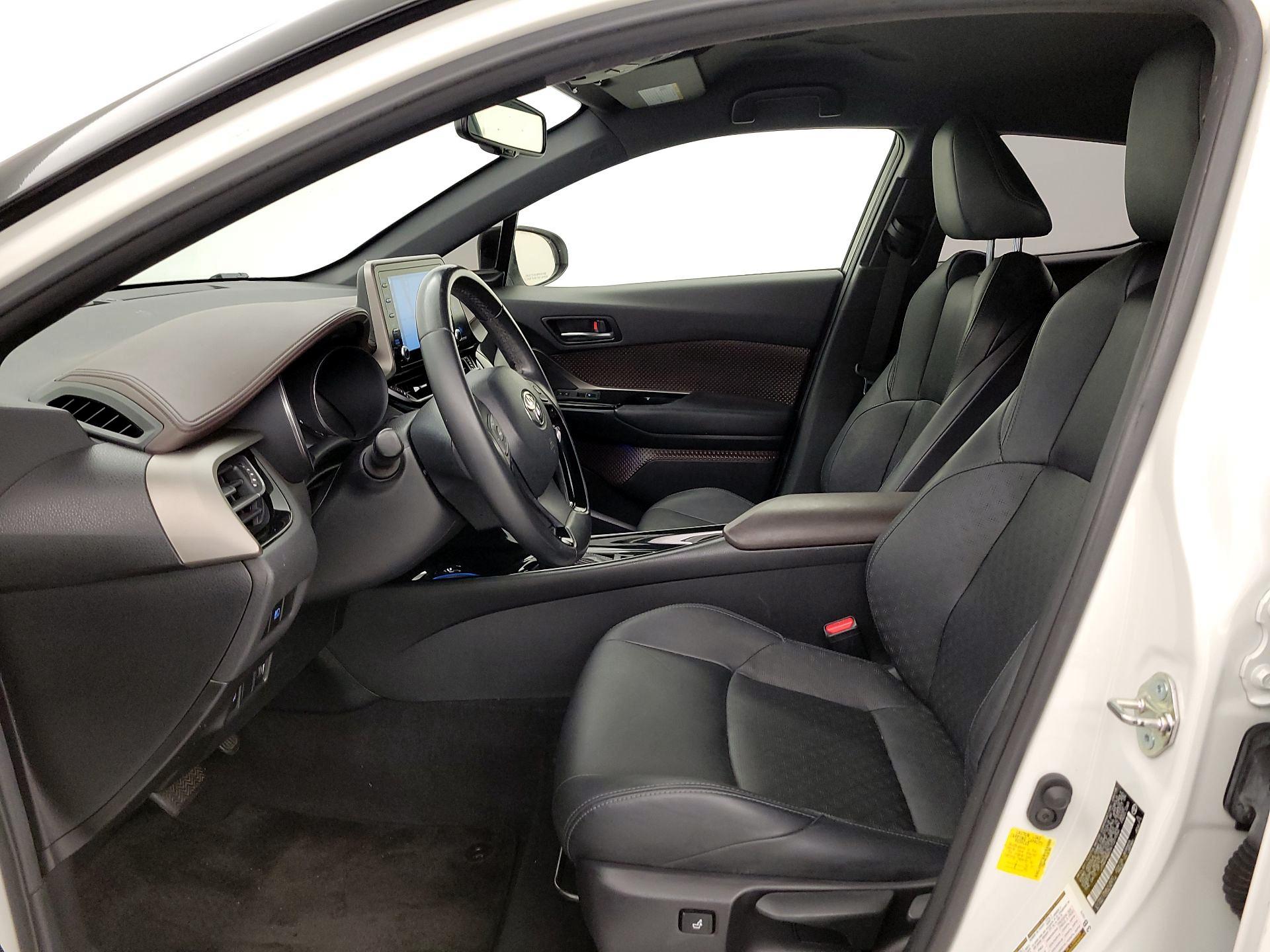 Thumbnail: 2019 Toyota C-HR - 11