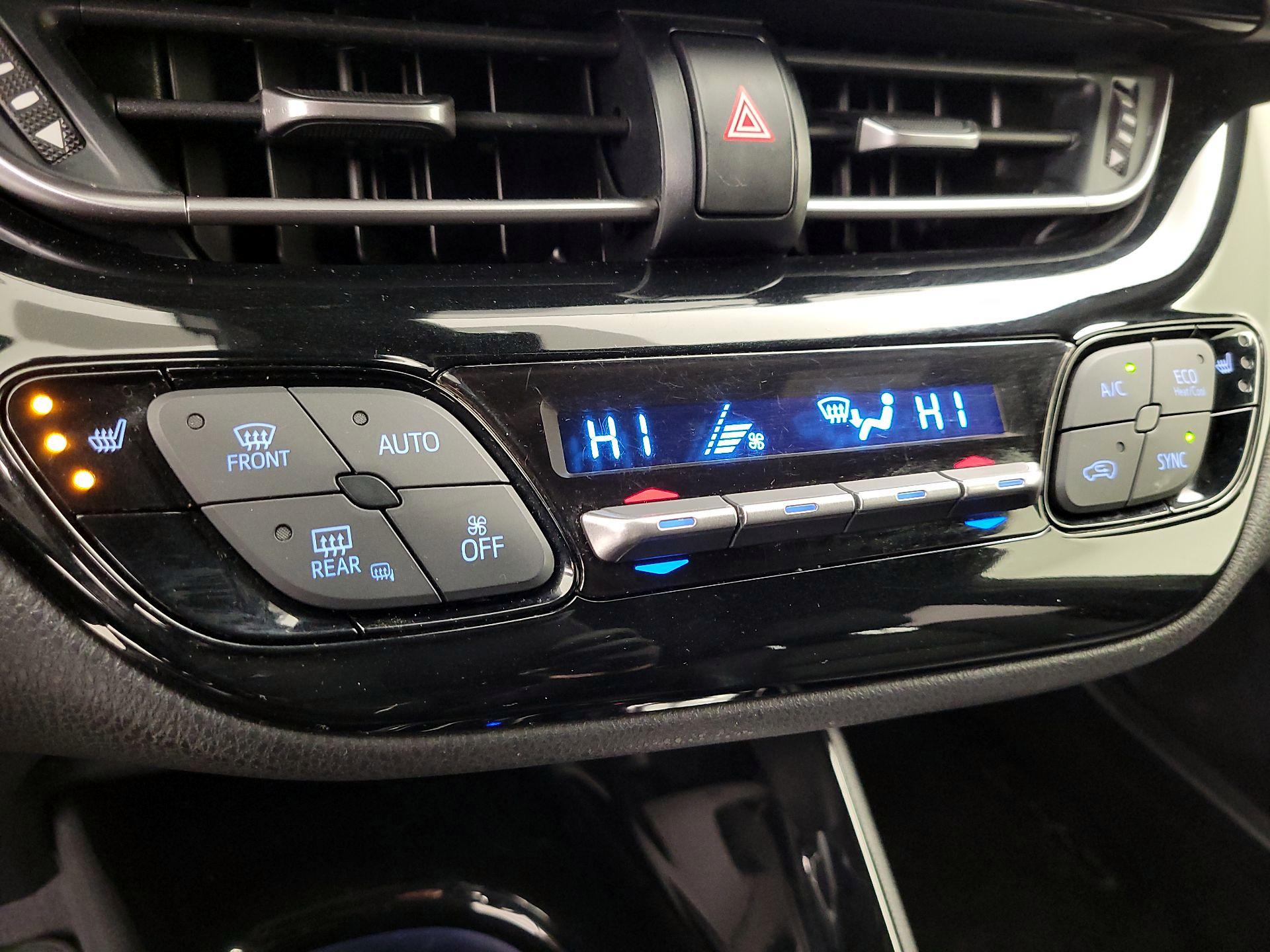 Thumbnail: 2019 Toyota C-HR - 17