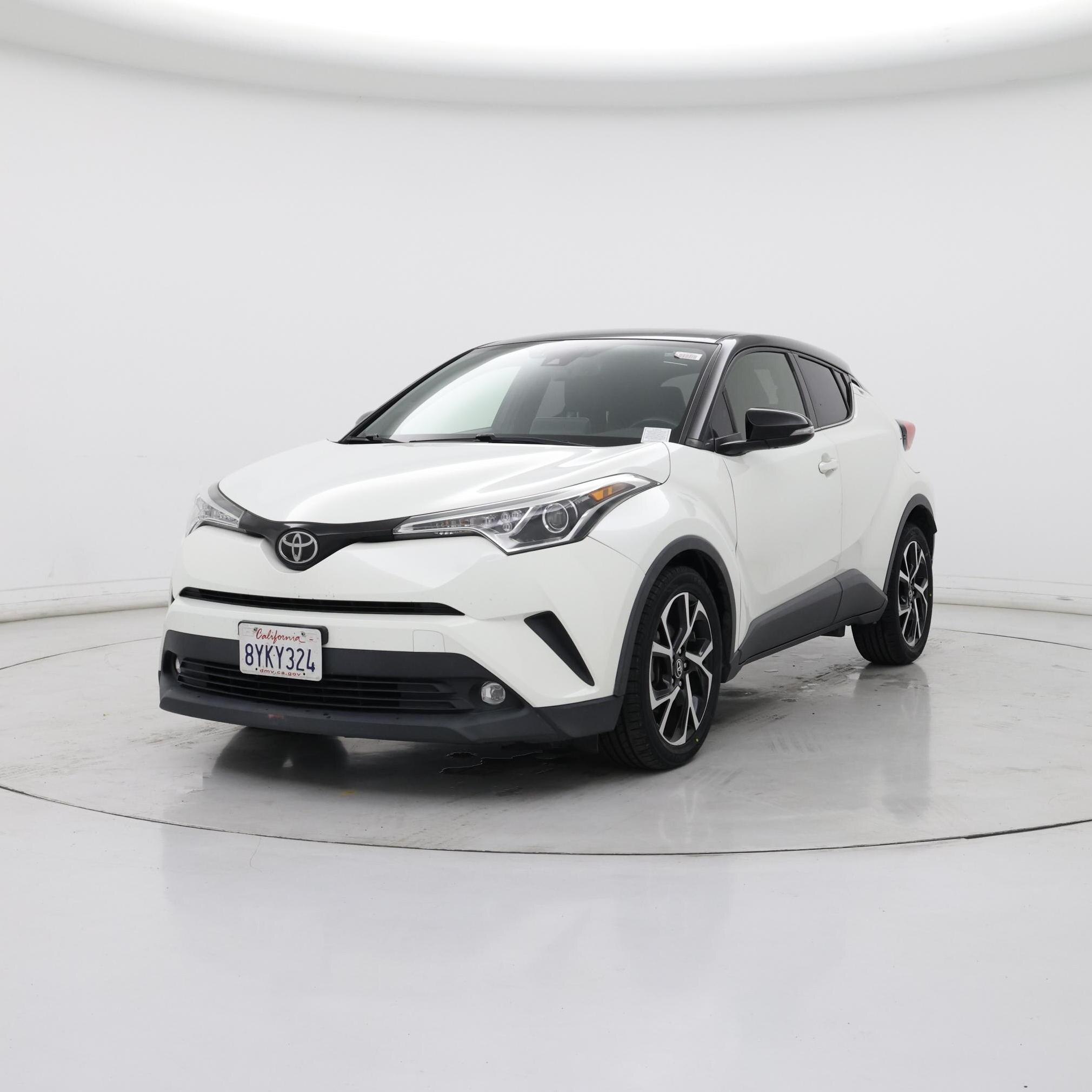 Thumbnail: 2019 Toyota C-HR - 4