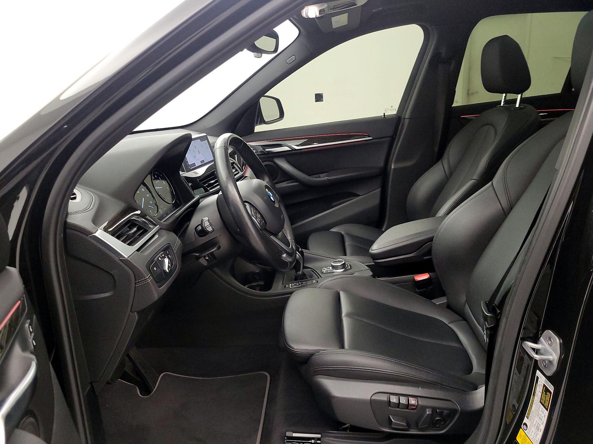 Thumbnail: 2020 BMW X1 - 11