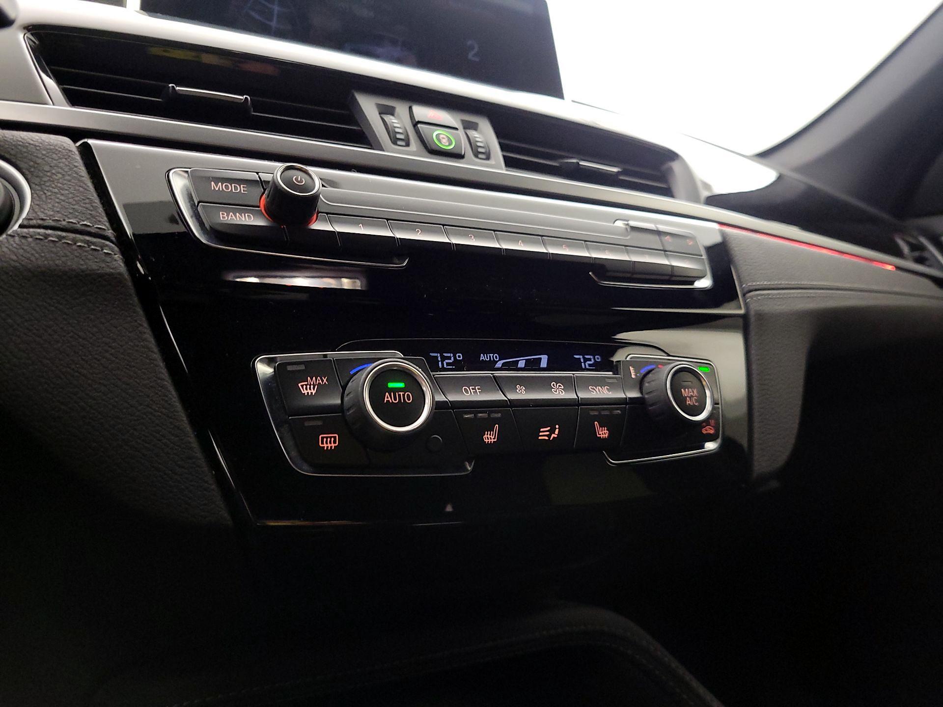 Thumbnail: 2020 BMW X1 - 17